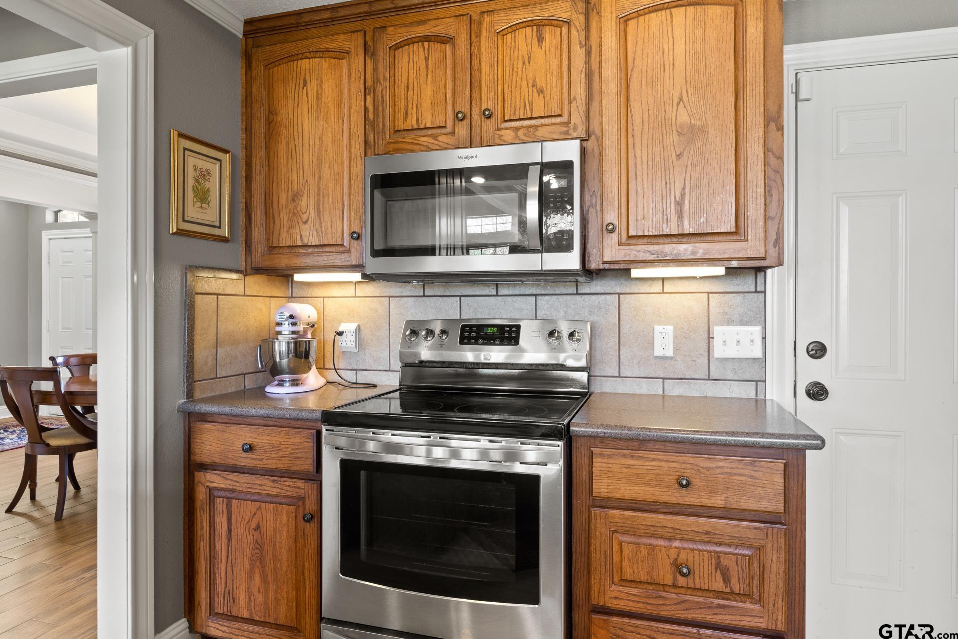 1203 Silver Oak Street