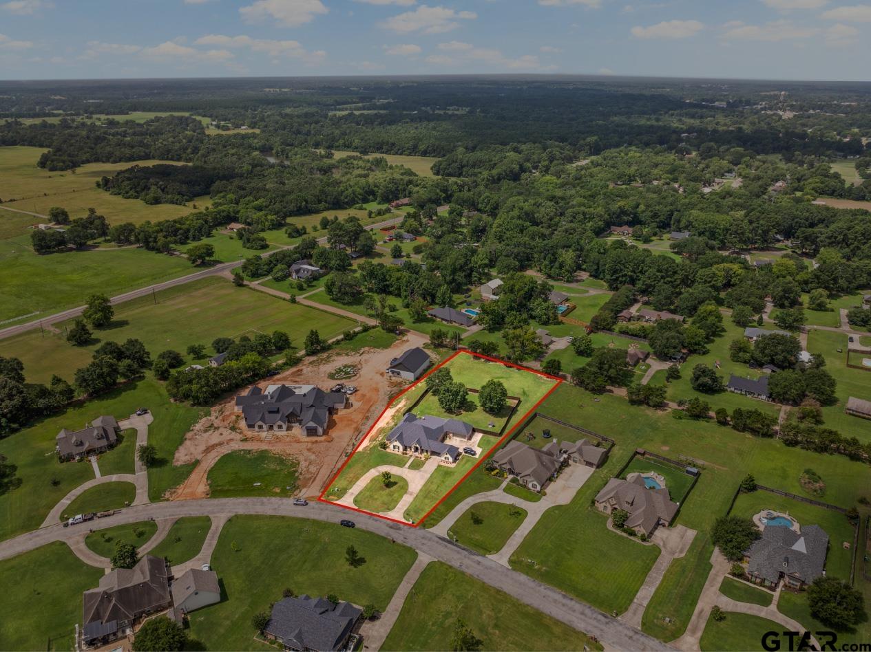 204 Private Road 54166