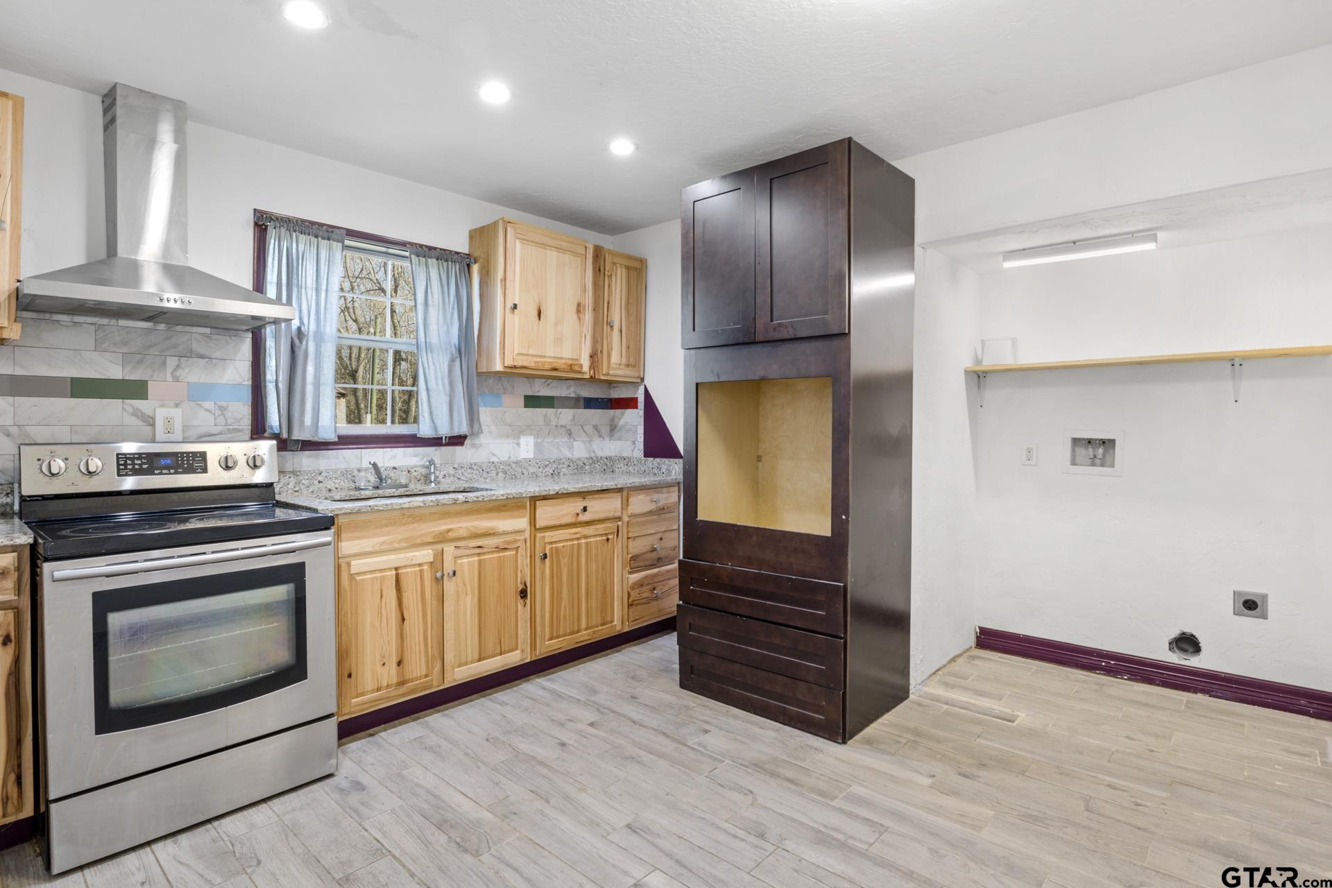 338 County Road 3010