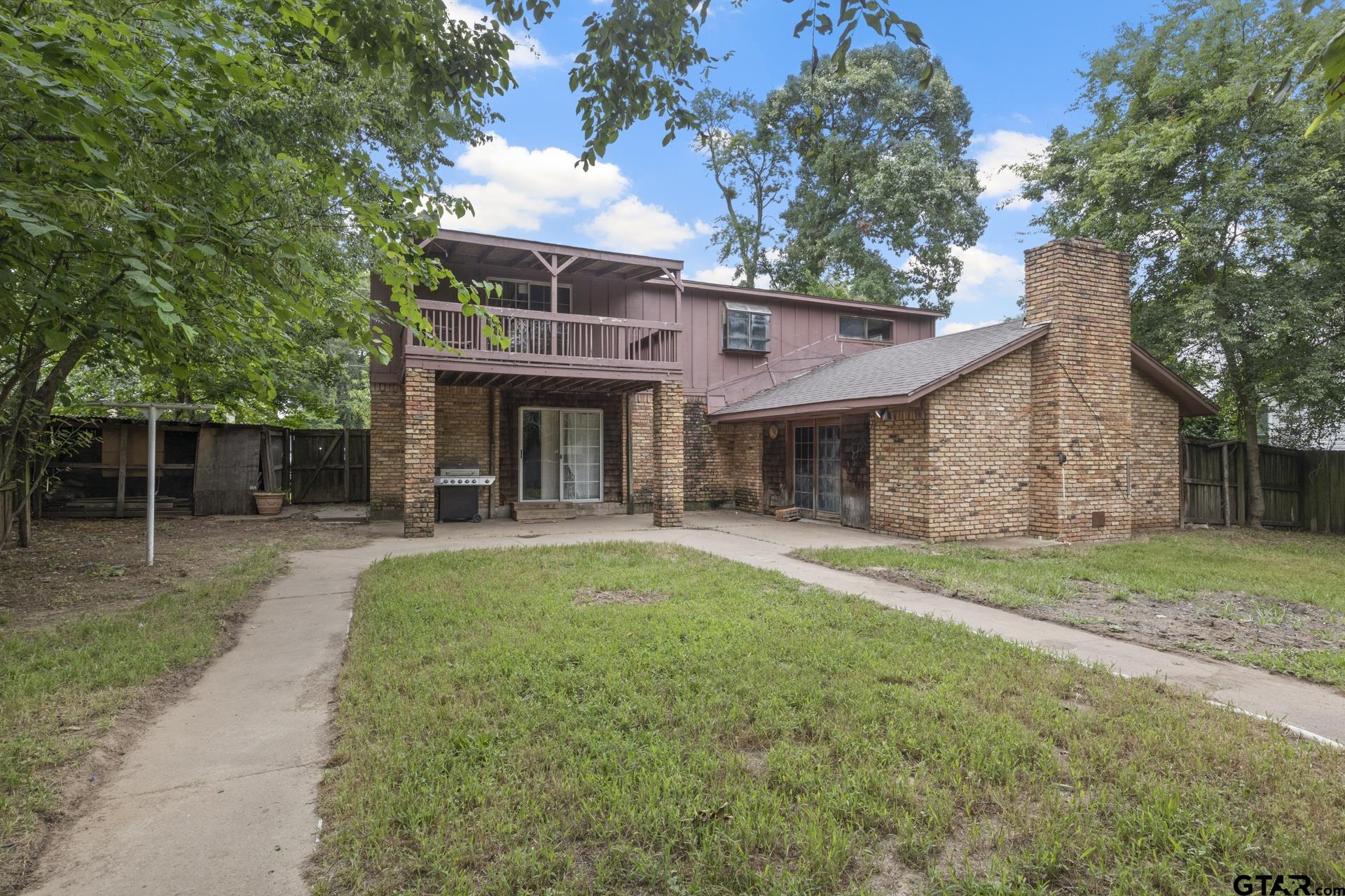 504 E 3rd
