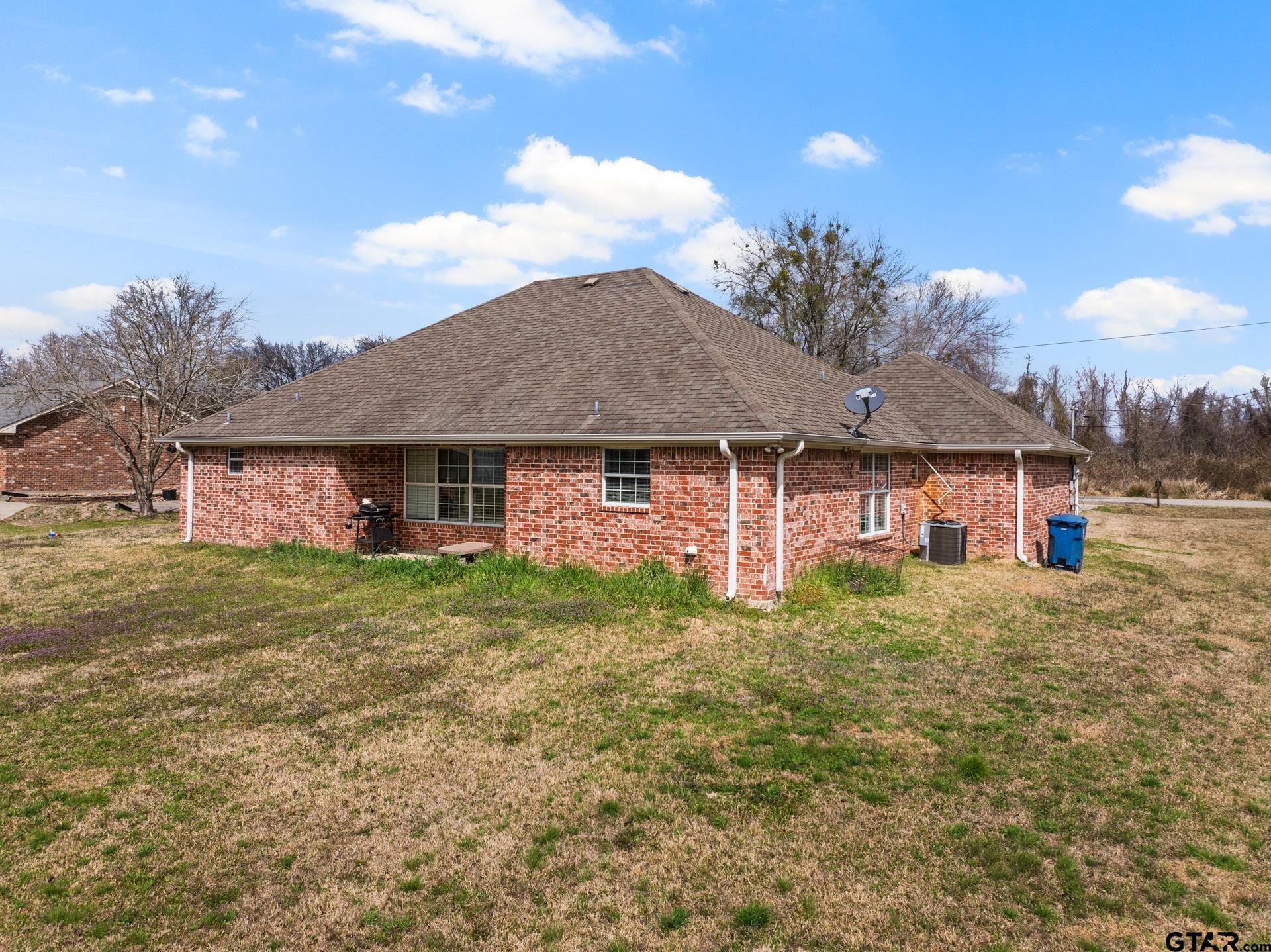 2927 Old Paris Road