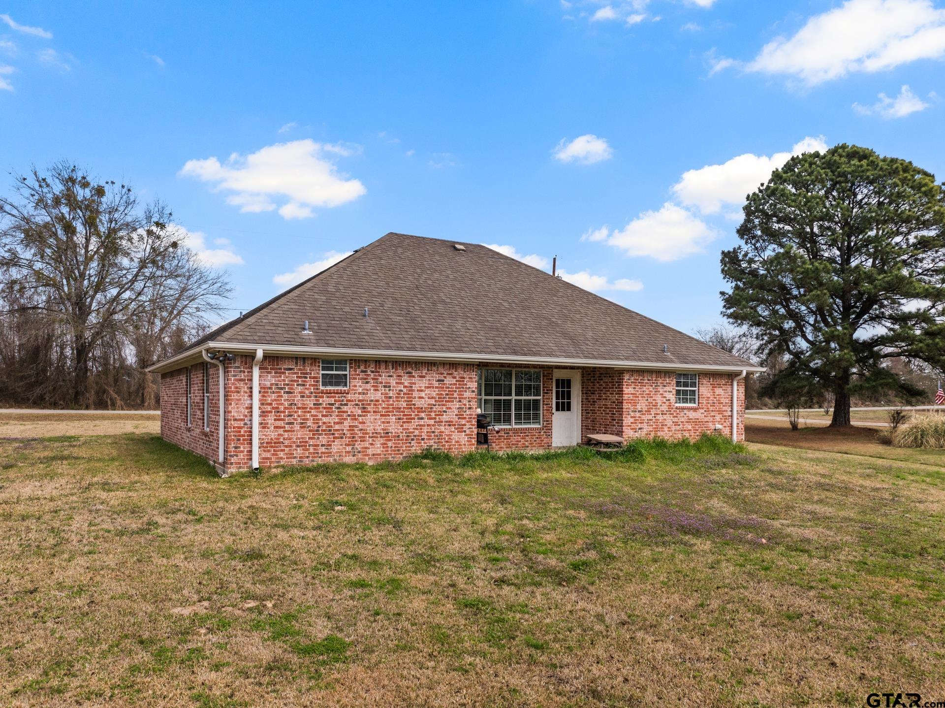 2927 Old Paris Road