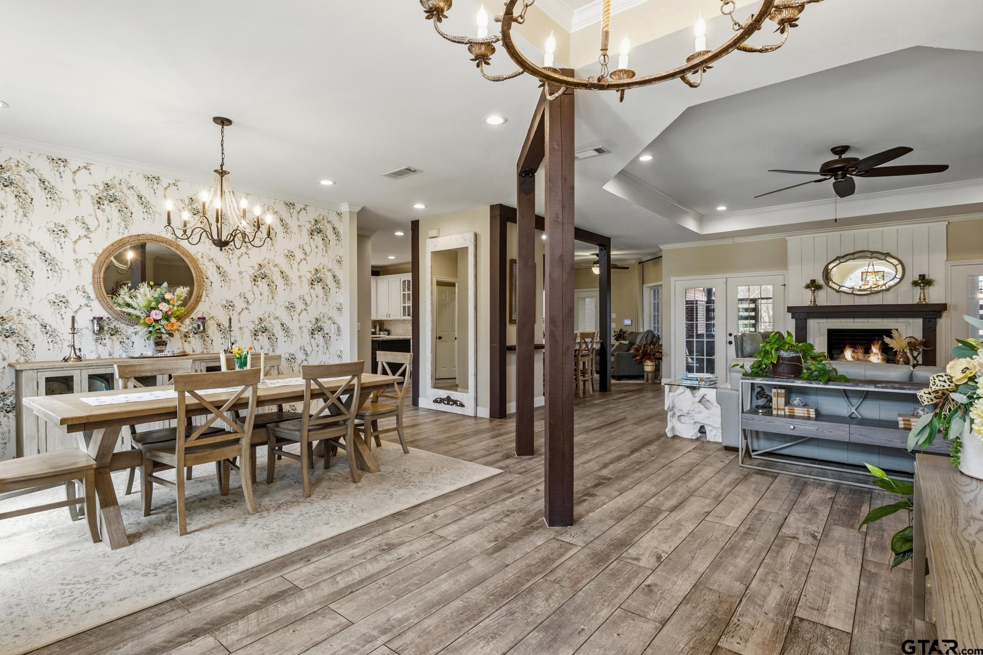101 Gleneagles Dr