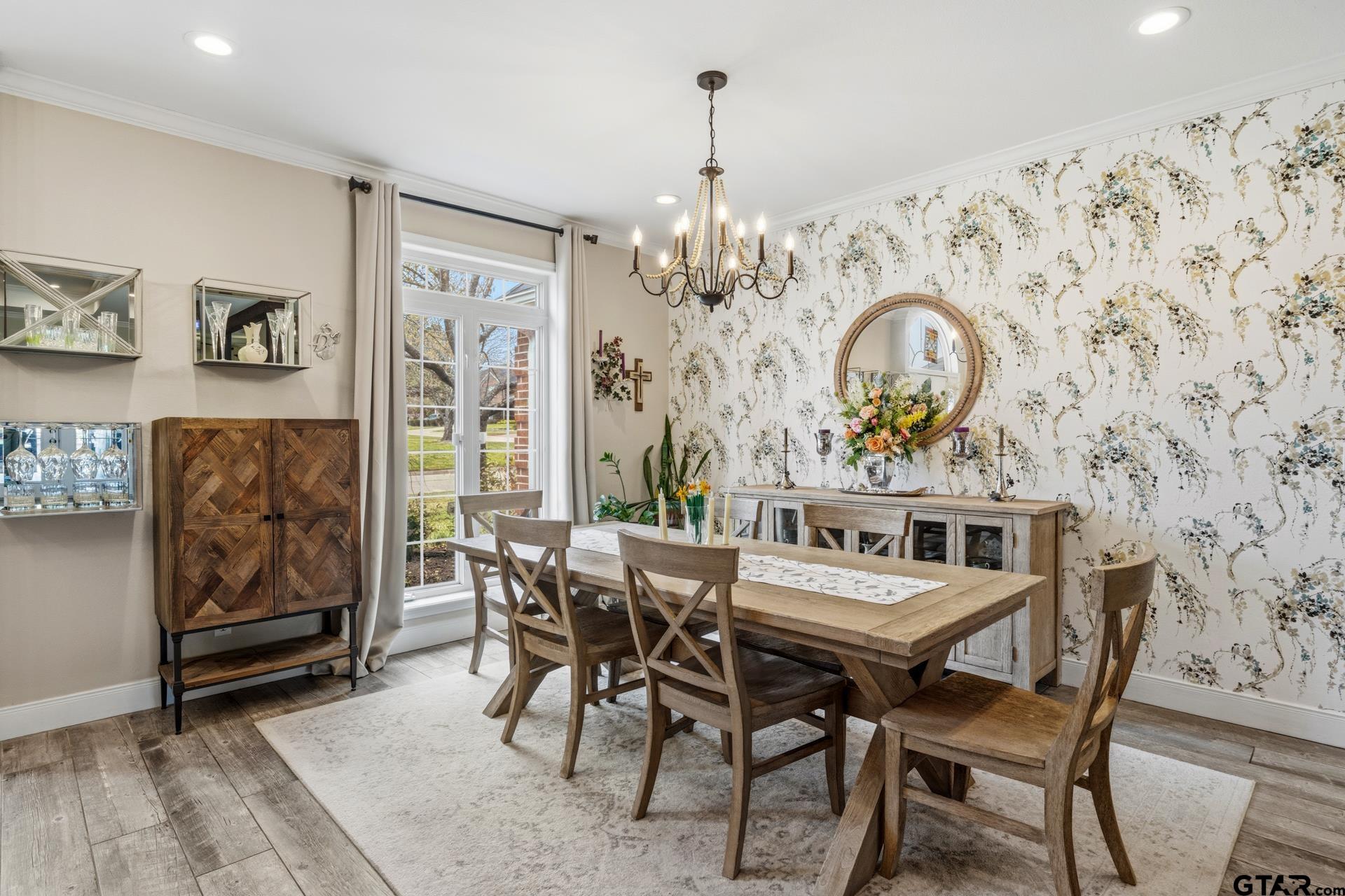 101 Gleneagles Dr