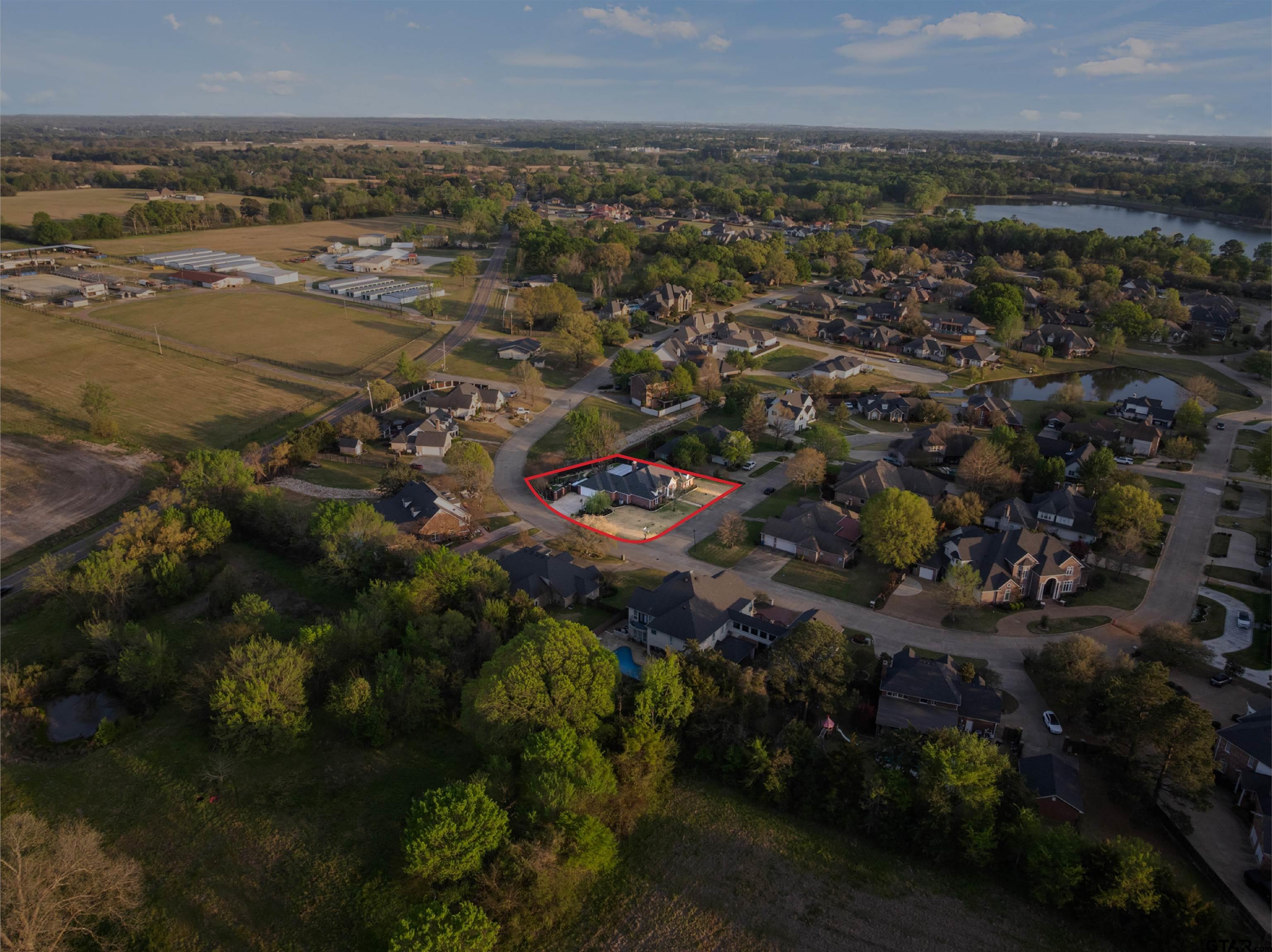 101 Gleneagles Dr