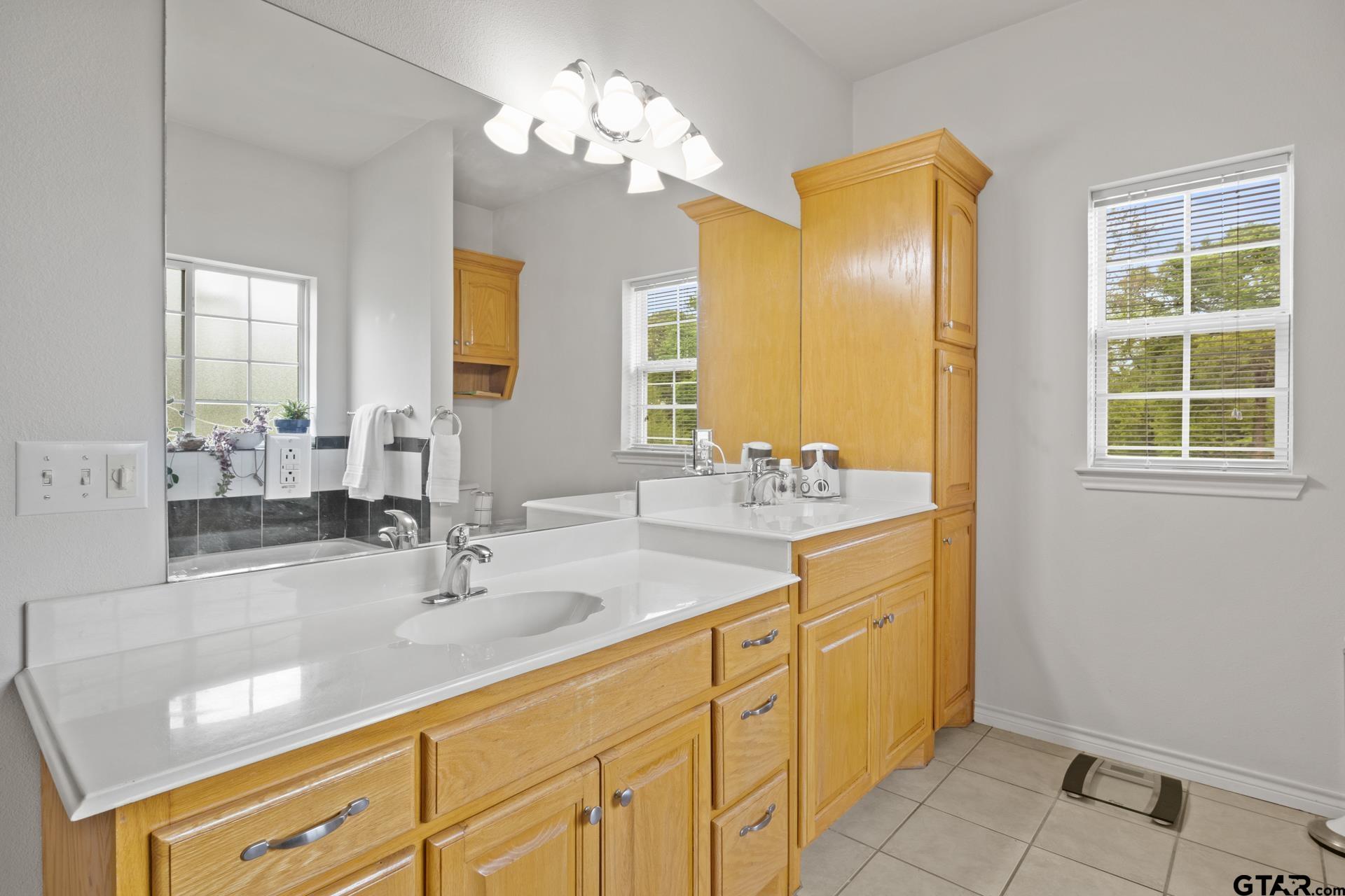 875 County Road 4360