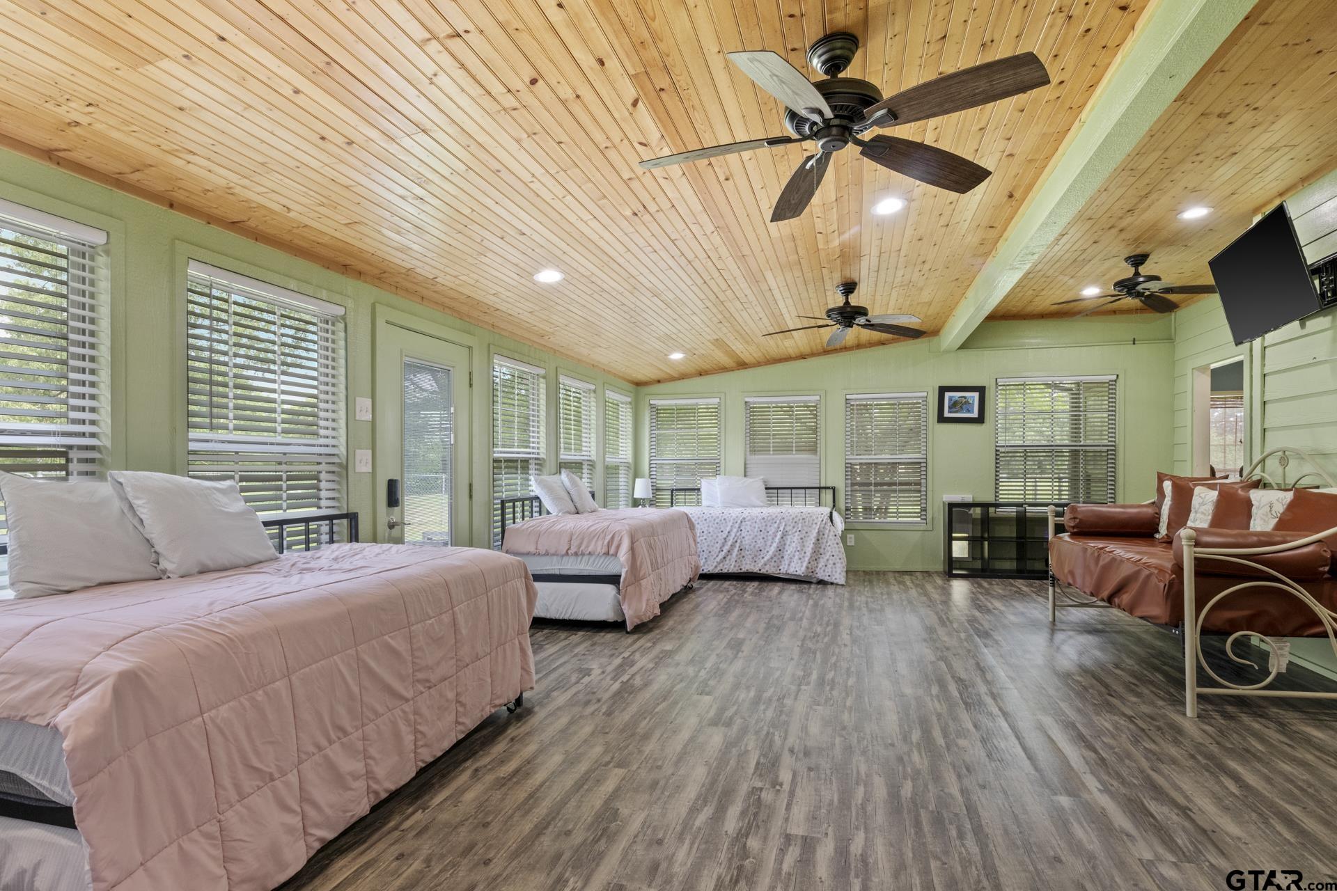 244 County Road 2321