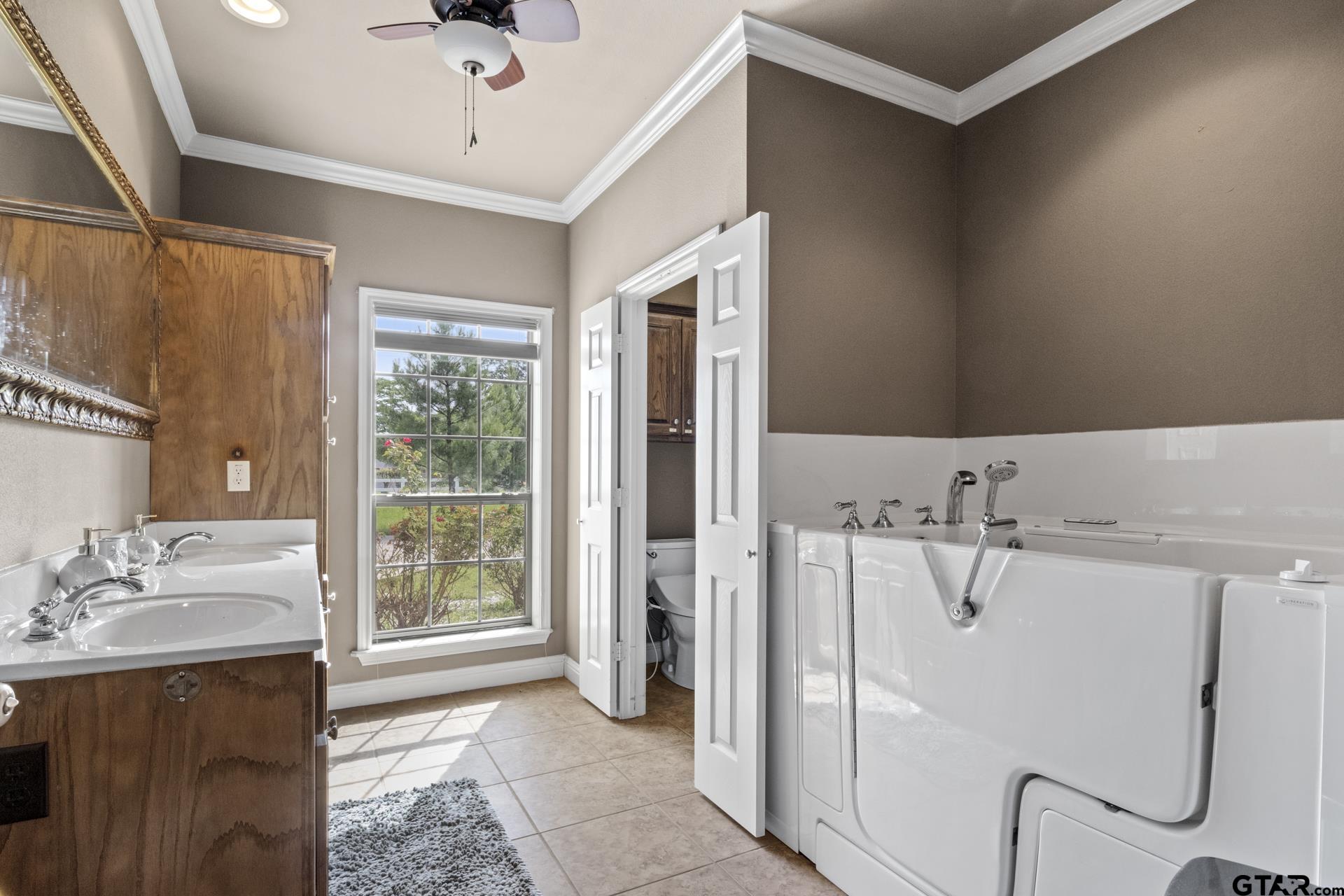 244 County Road 2321