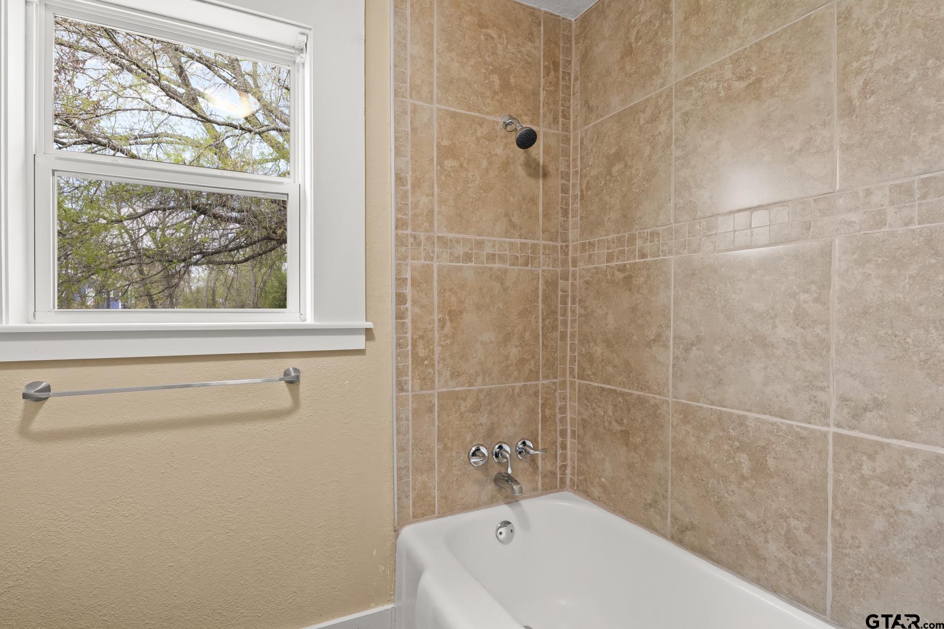 1302 SW County Road 3110