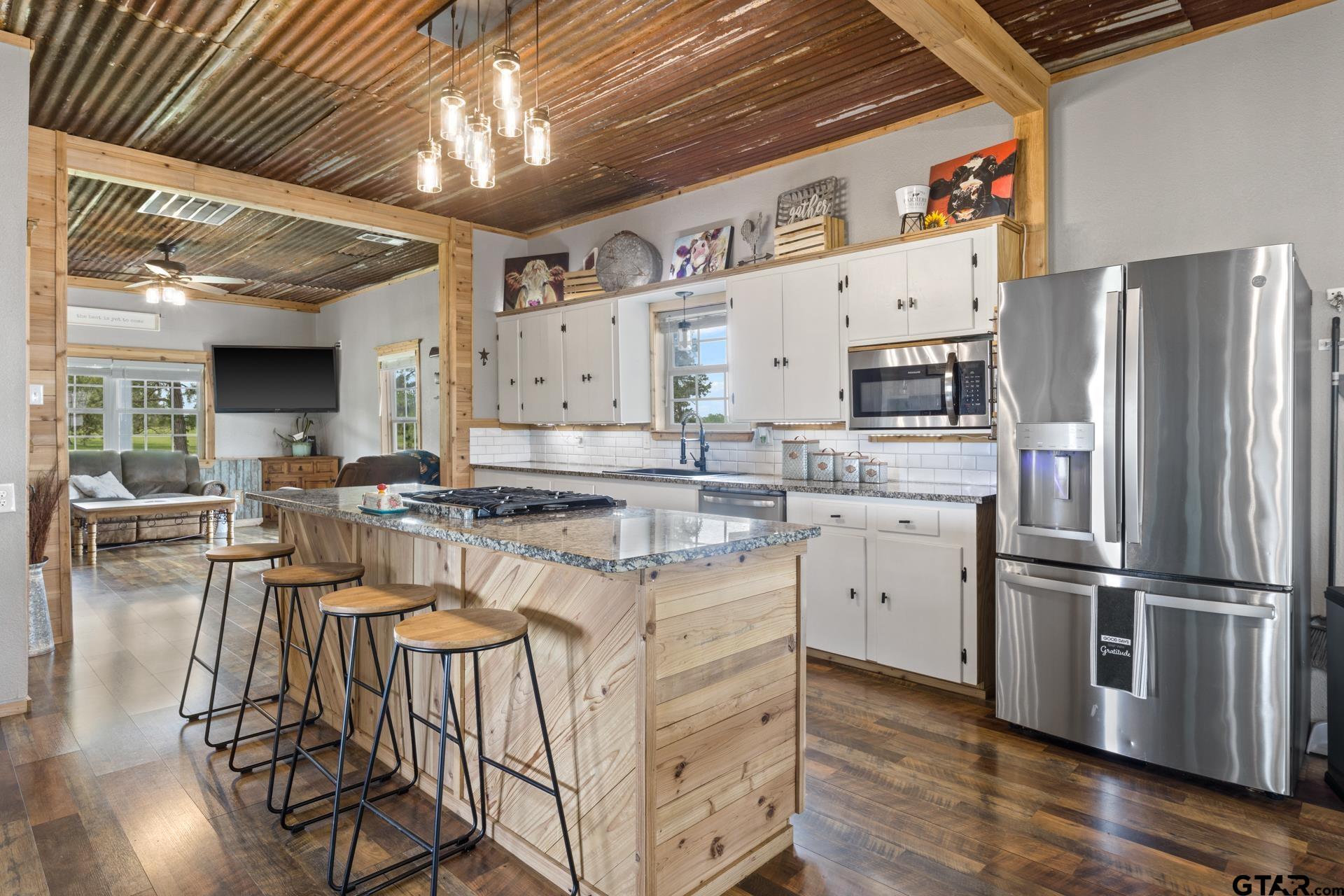 1018 County Road 4287