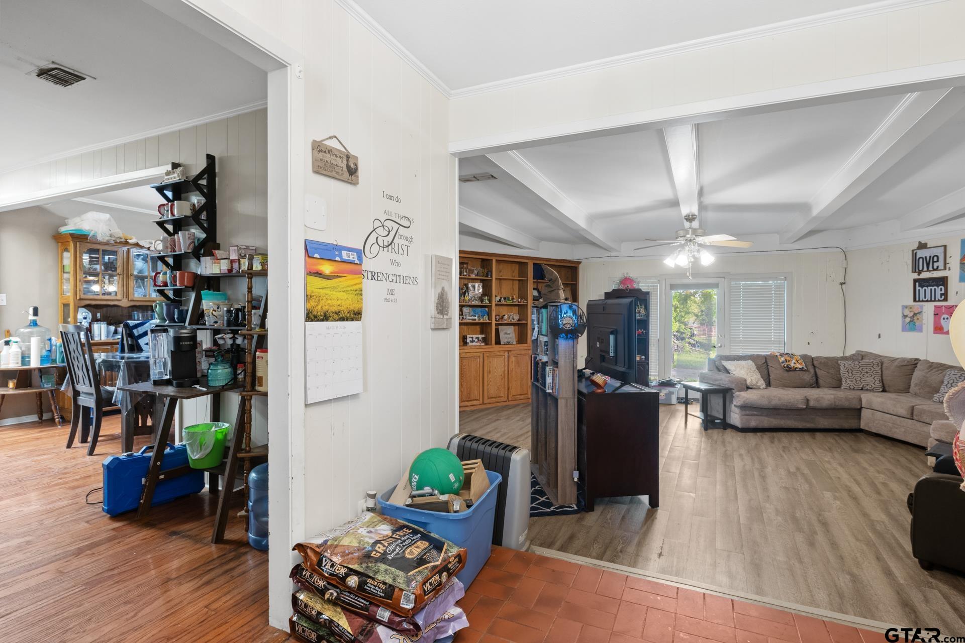 504 W Wilson