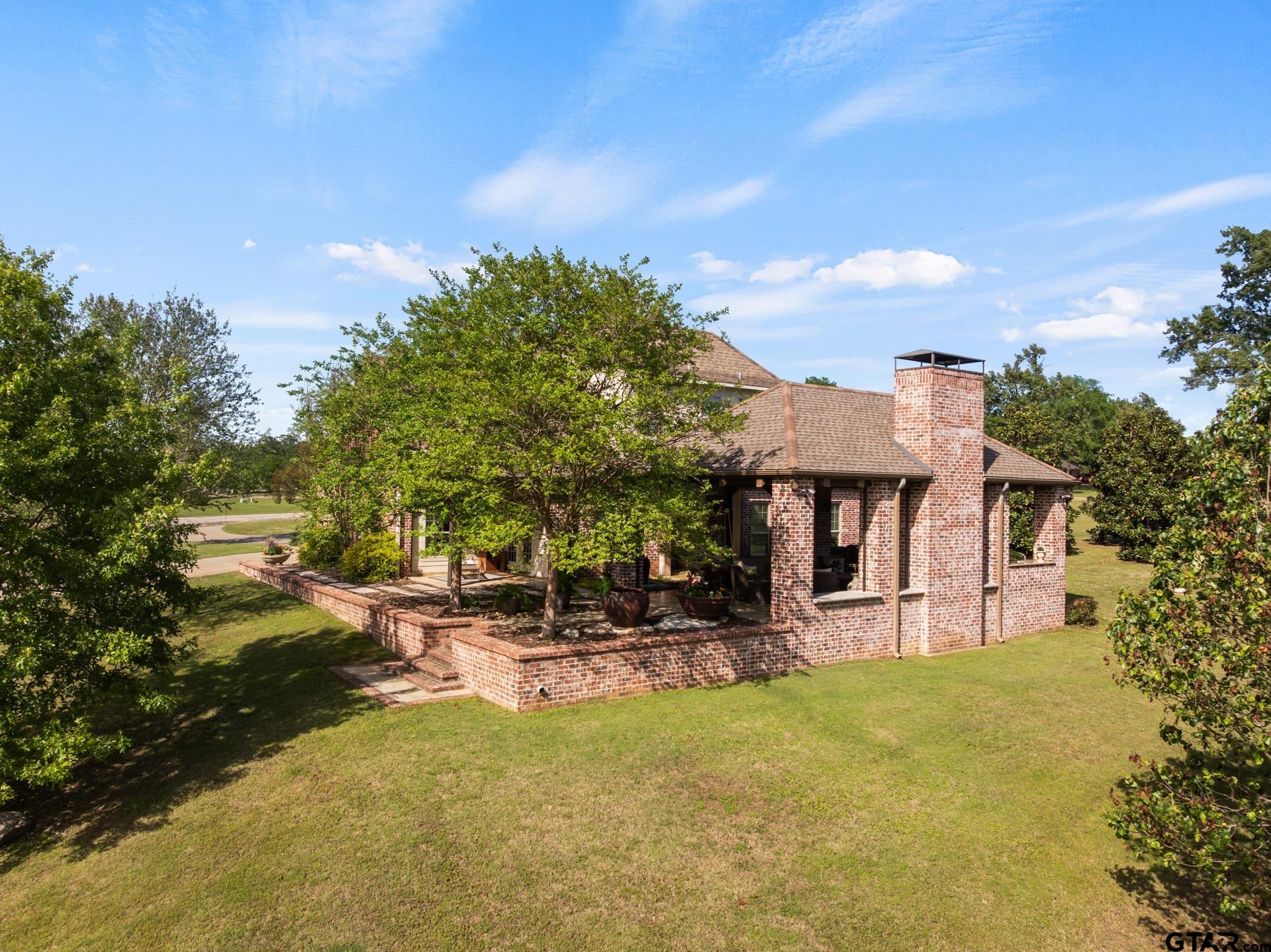 6 County Road 1215