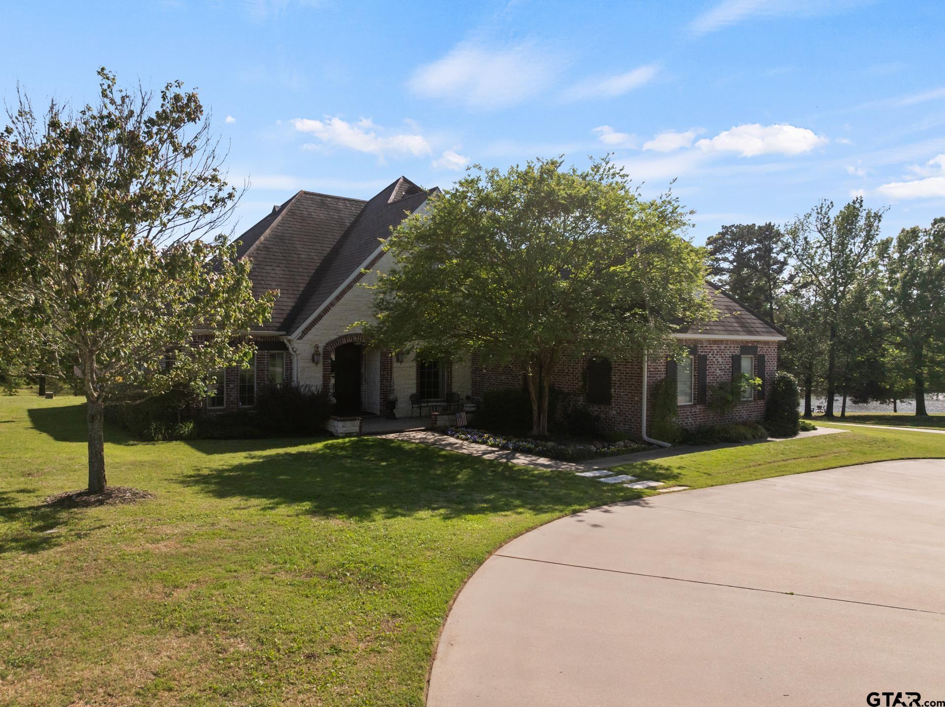 6 County Road 1215