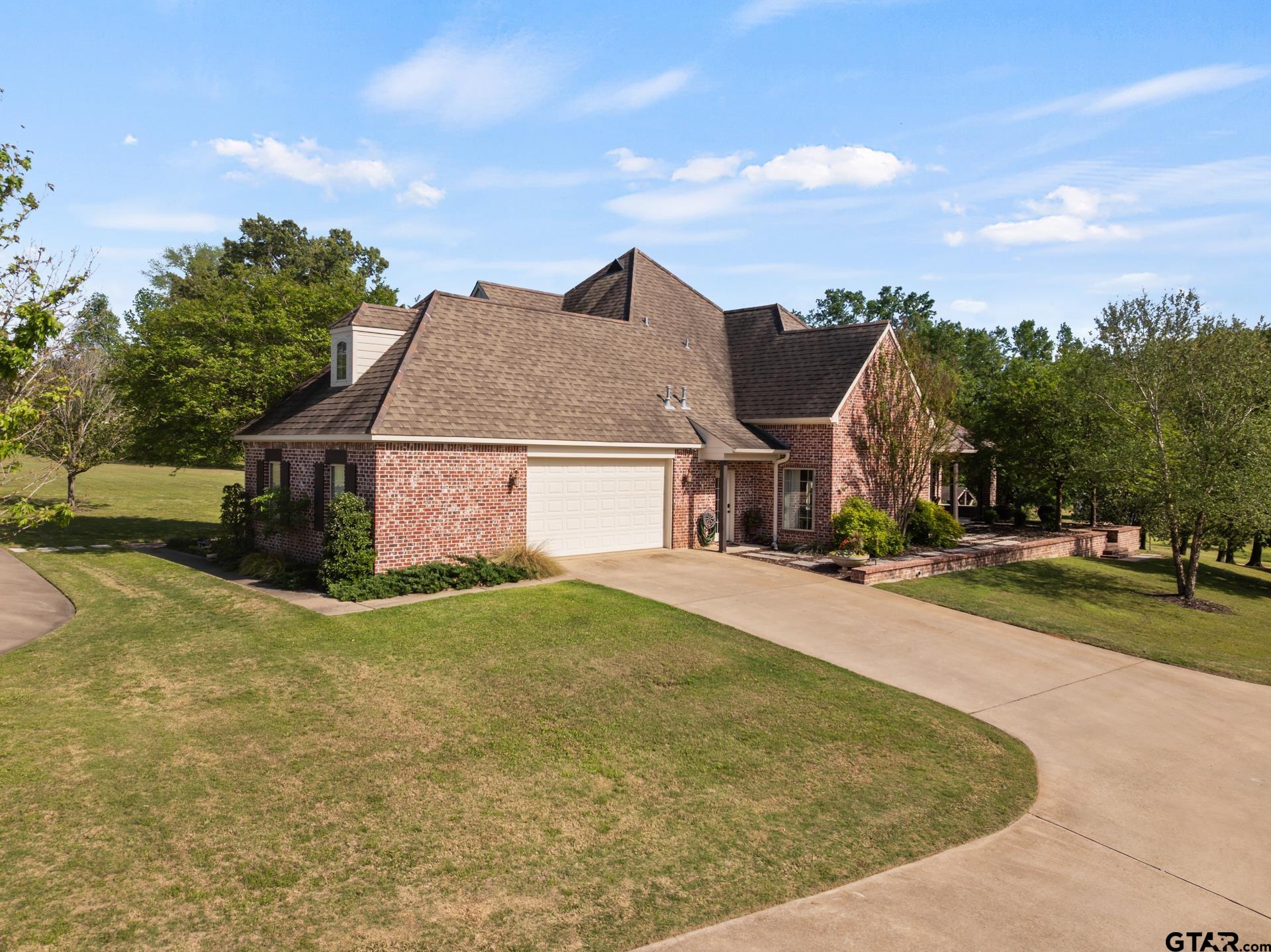 6 County Road 1215