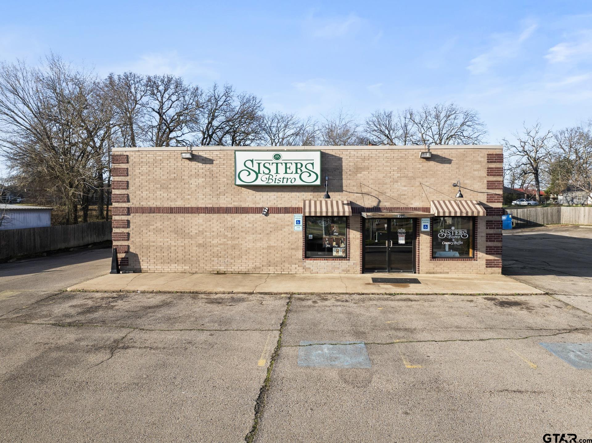 237 W Ferguson