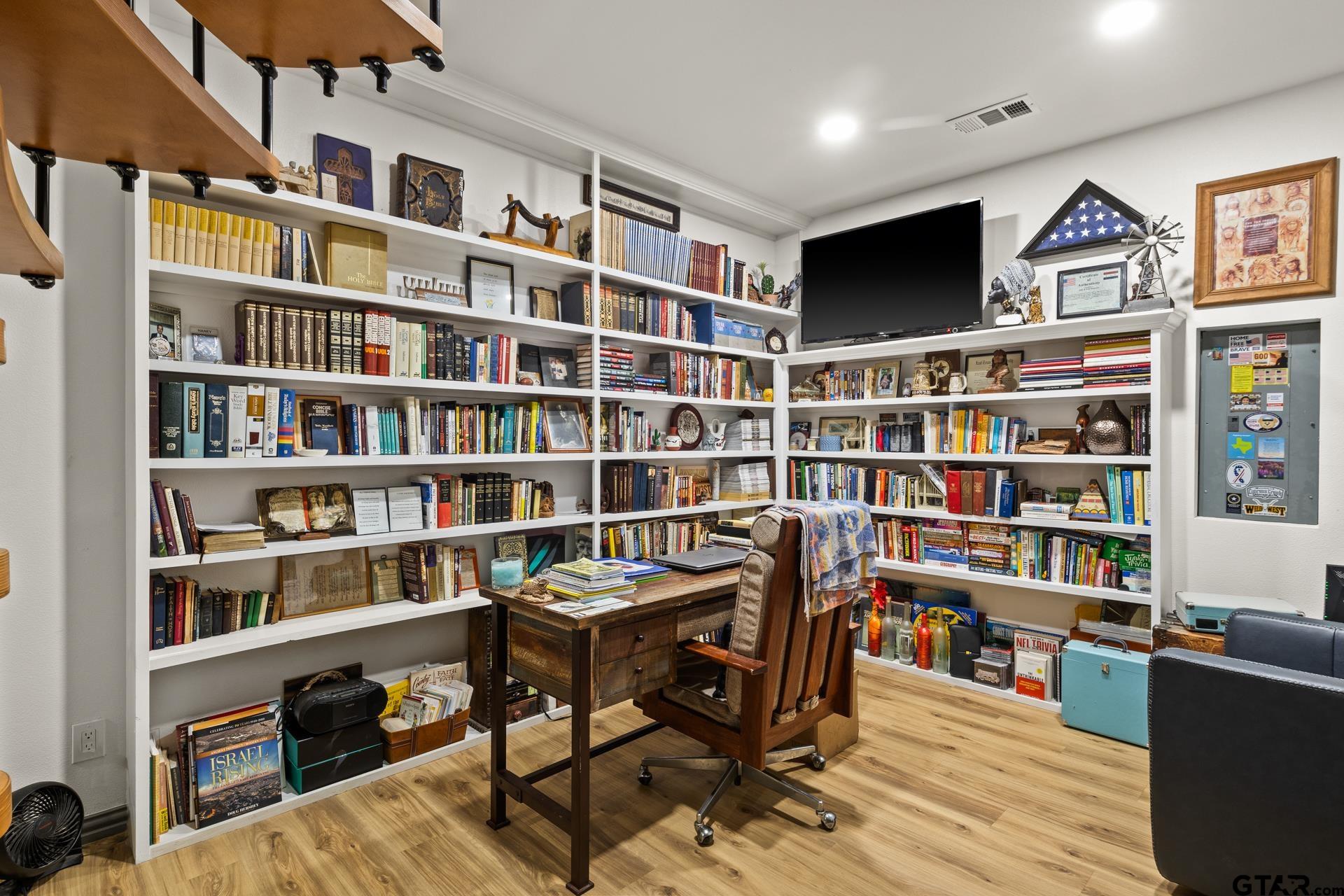 1284 Lake Franklin Dr