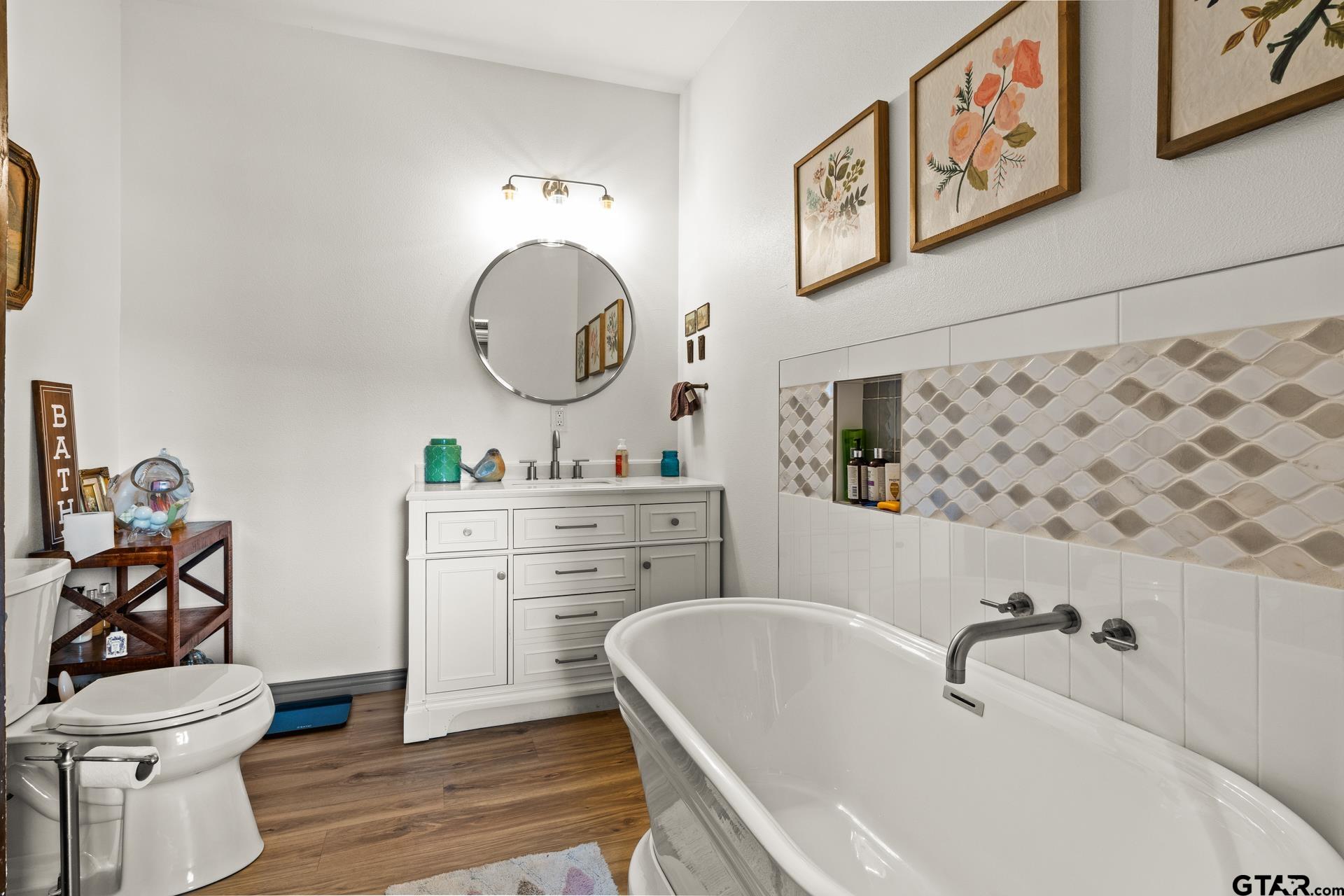 1284 Lake Franklin Dr