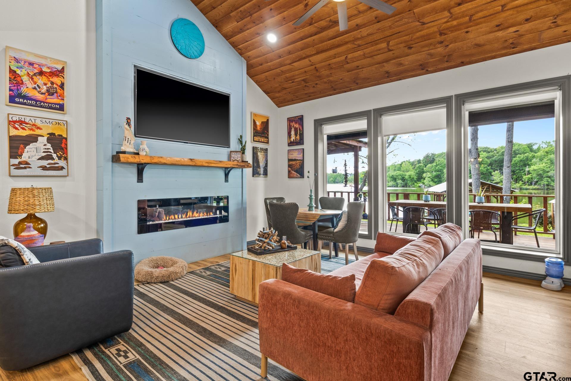 1284 Lake Franklin Dr