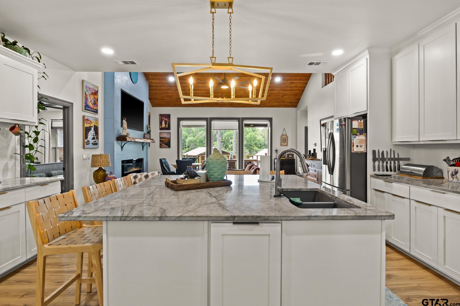 1284 Lake Franklin Dr