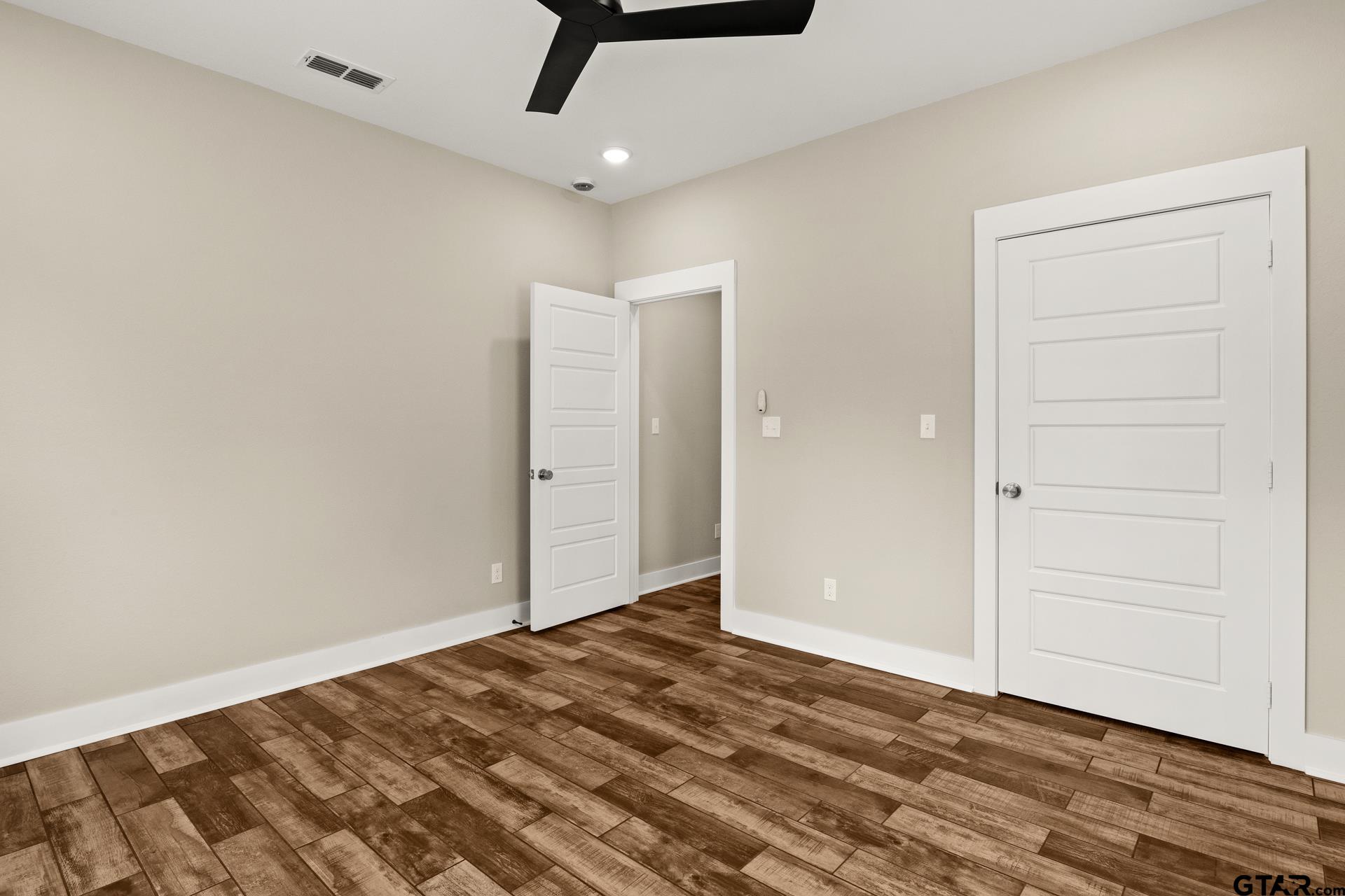 226 Moreland