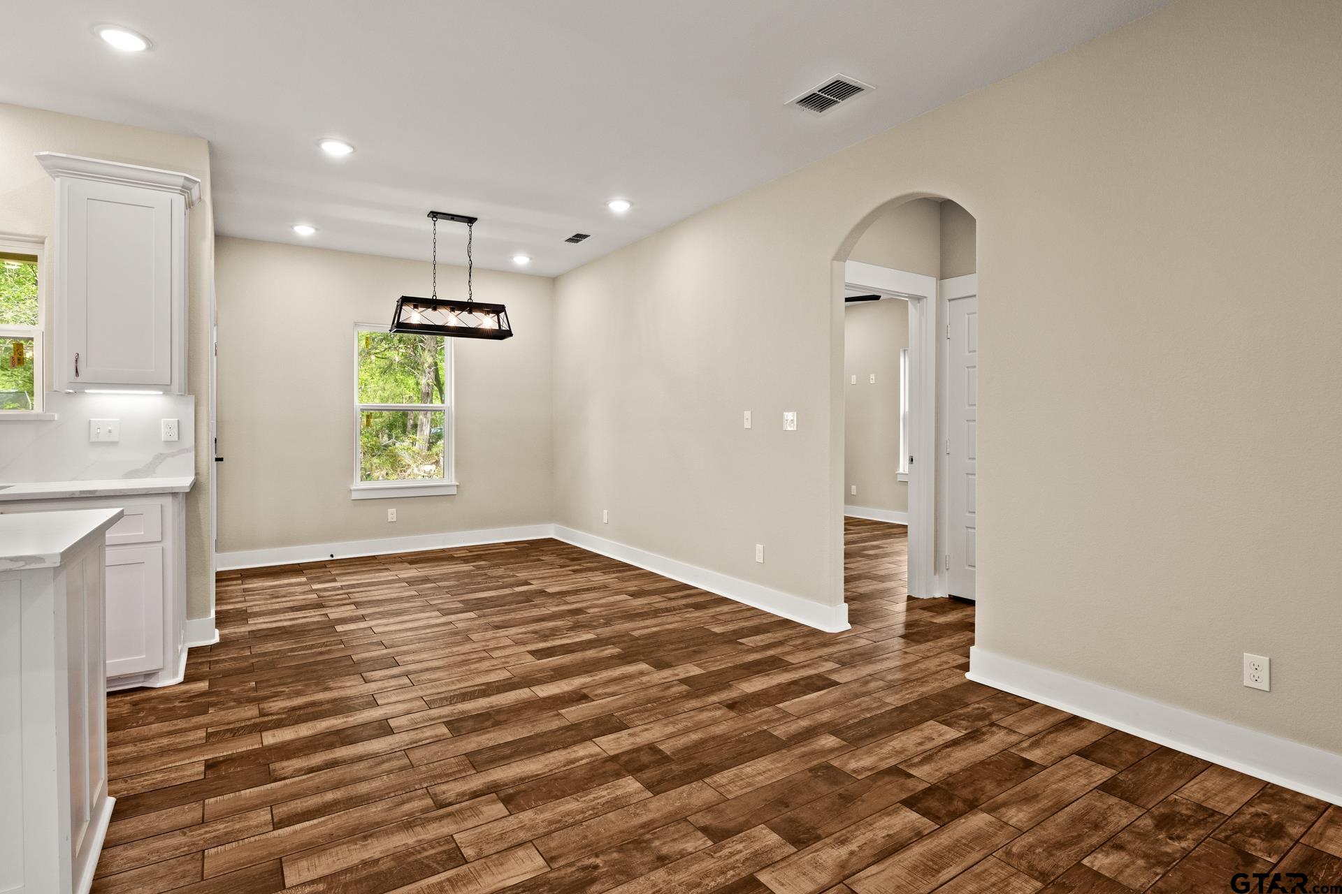 226 Moreland