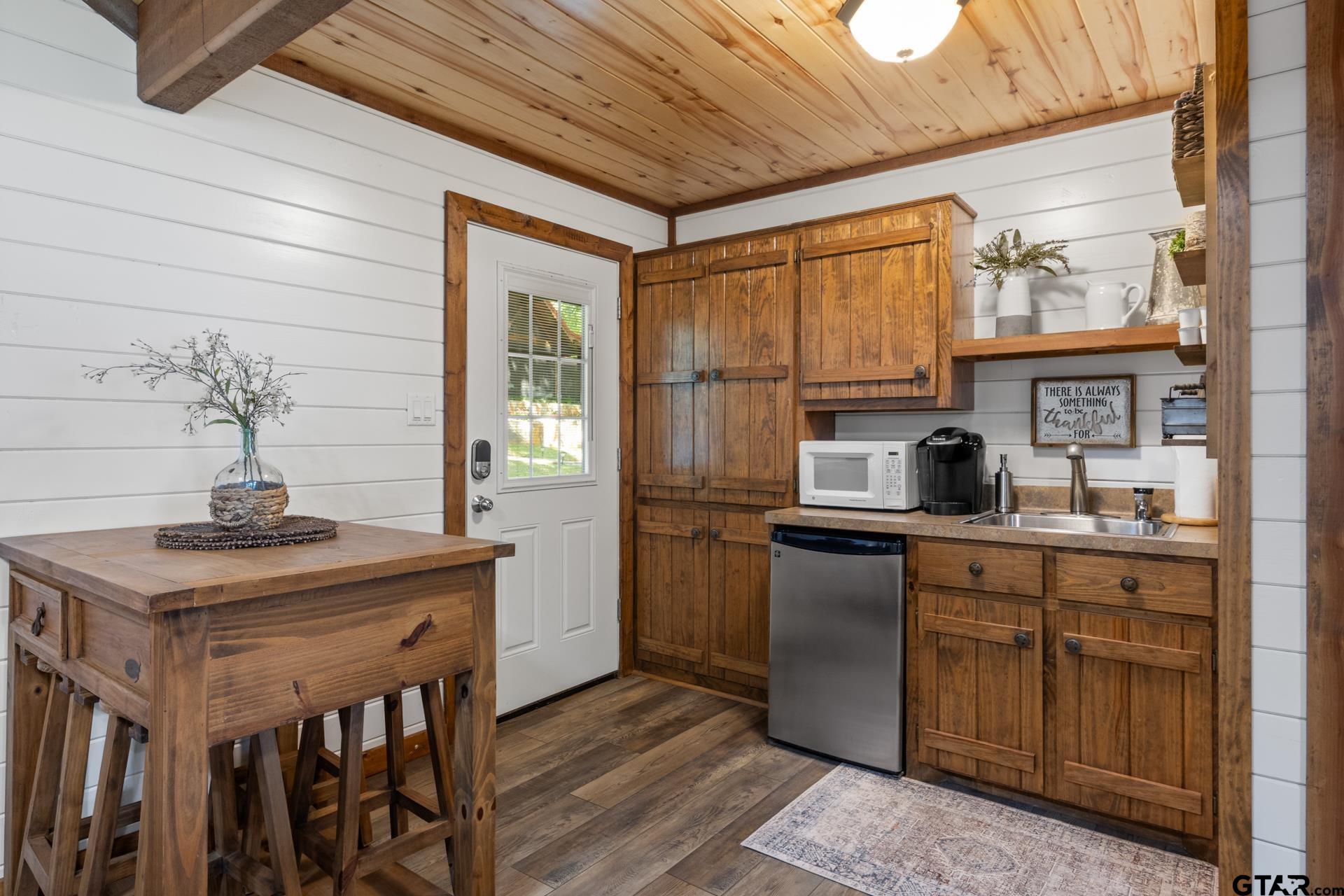 783 County Road 2430