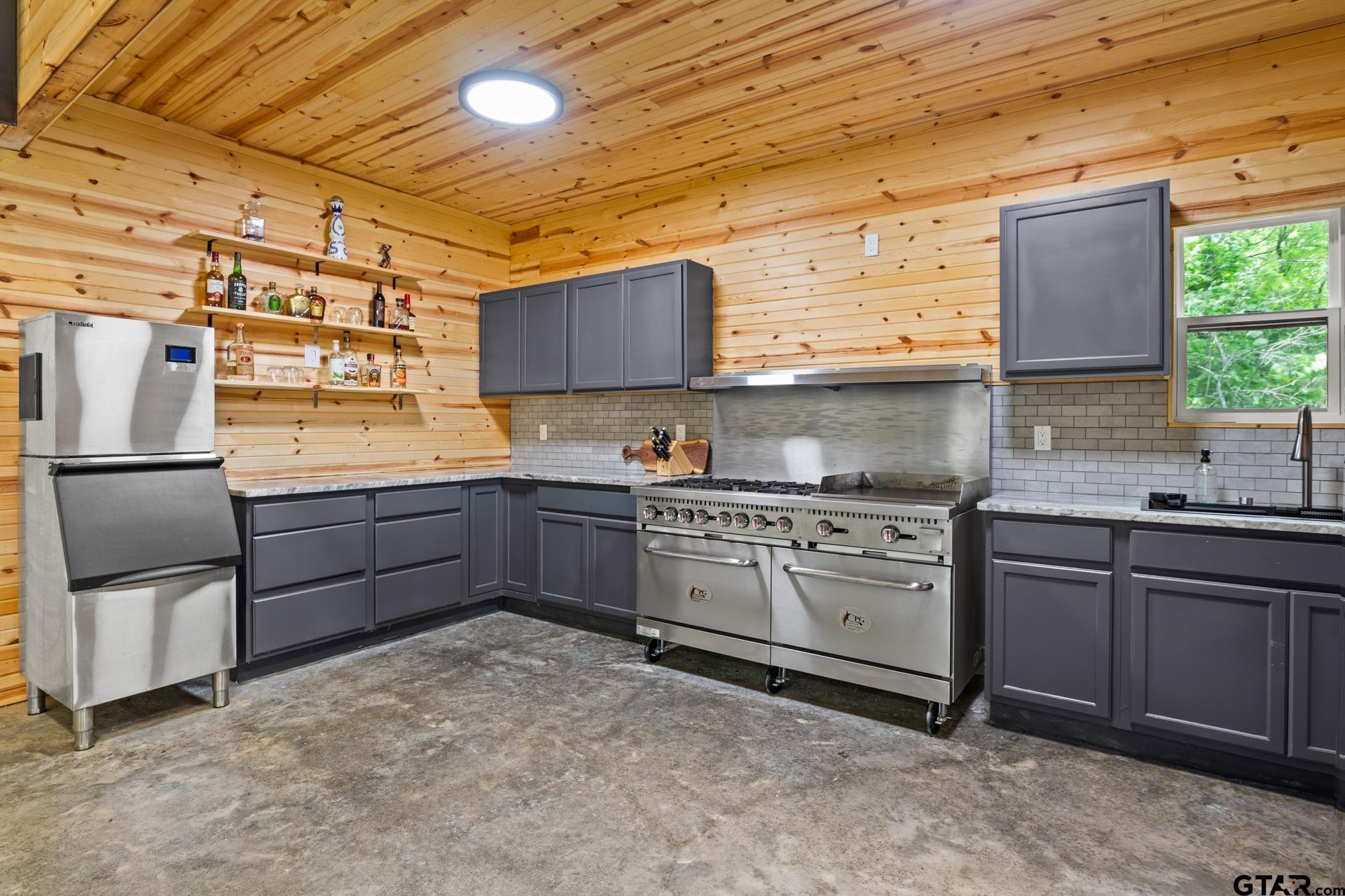 122 County Road 4226