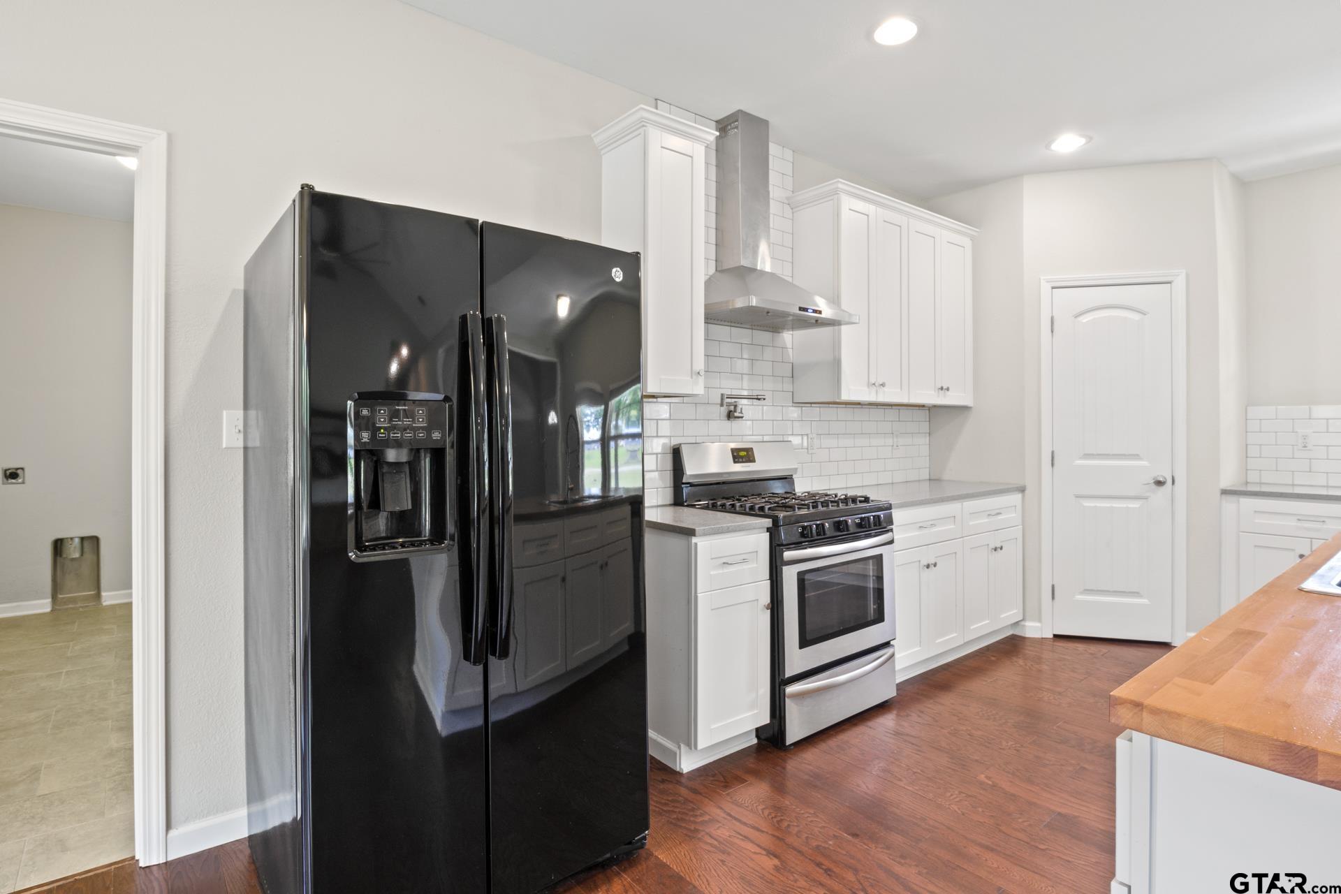 6775 Ann Dr