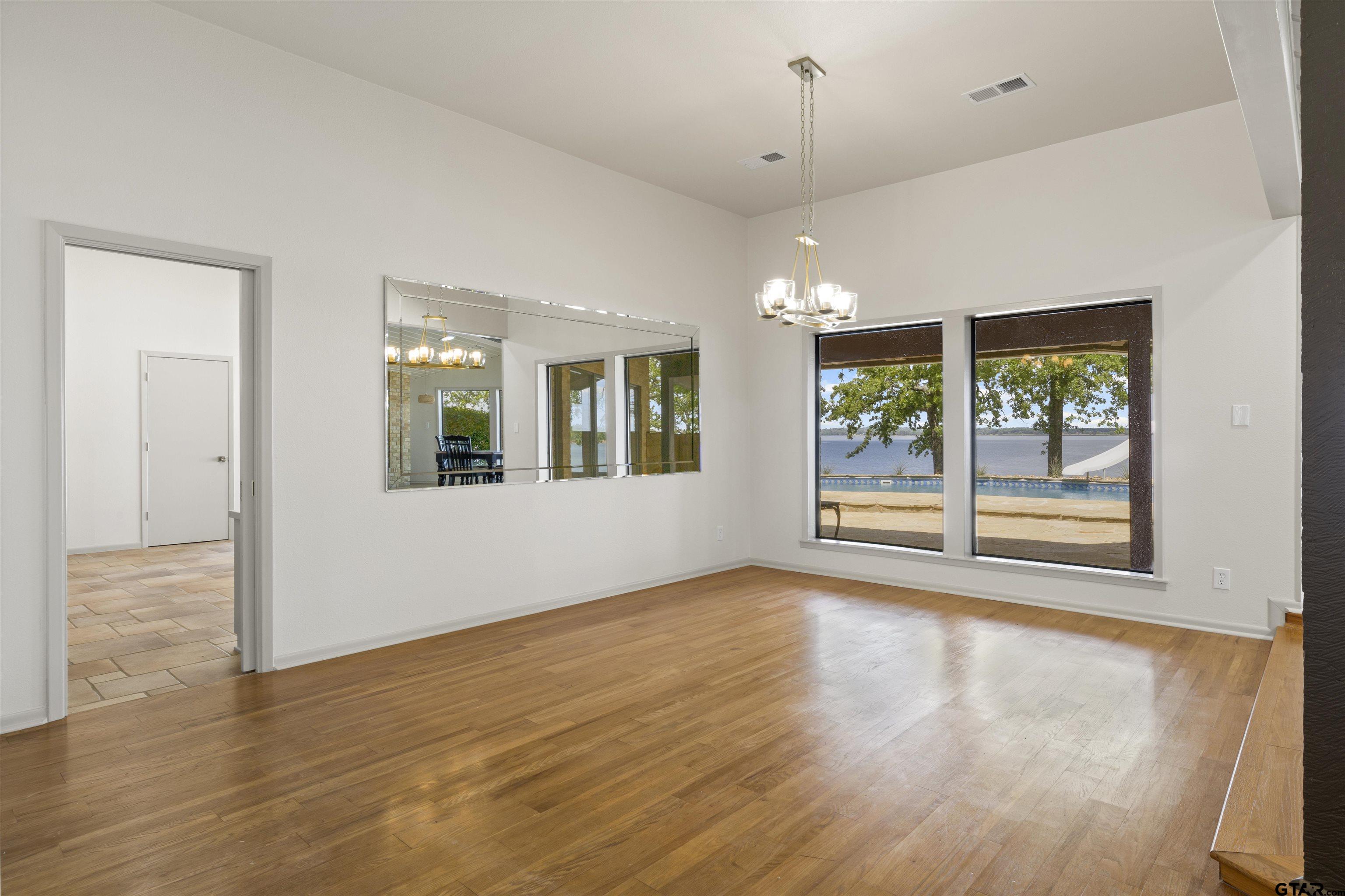 360 County Road 2136