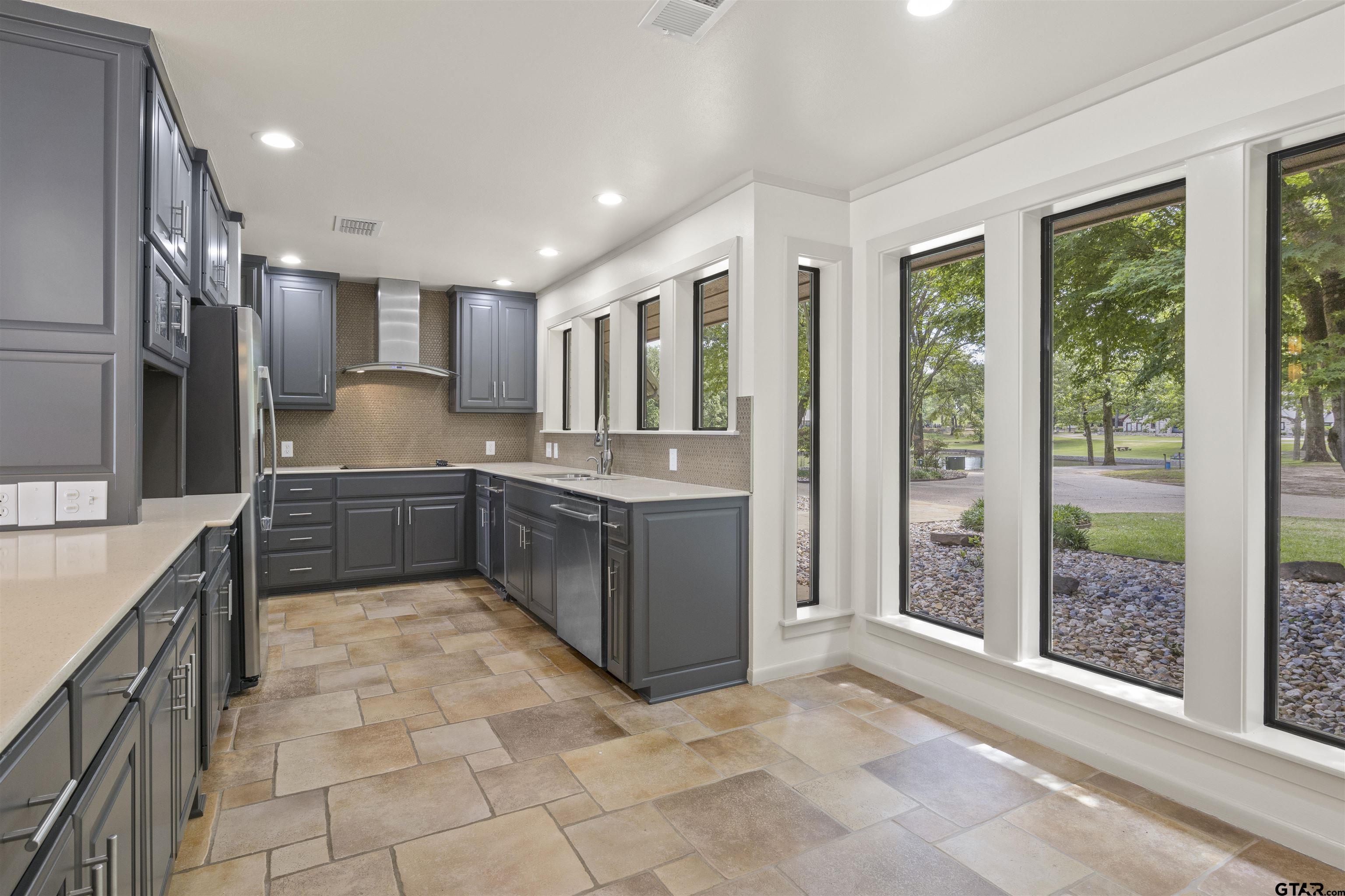 360 County Road 2136