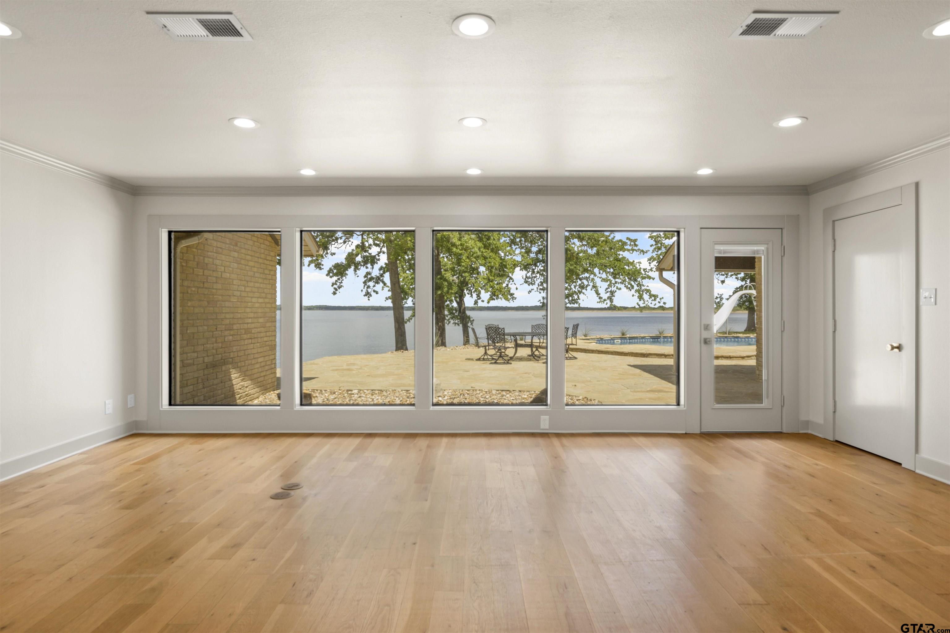 360 County Road 2136