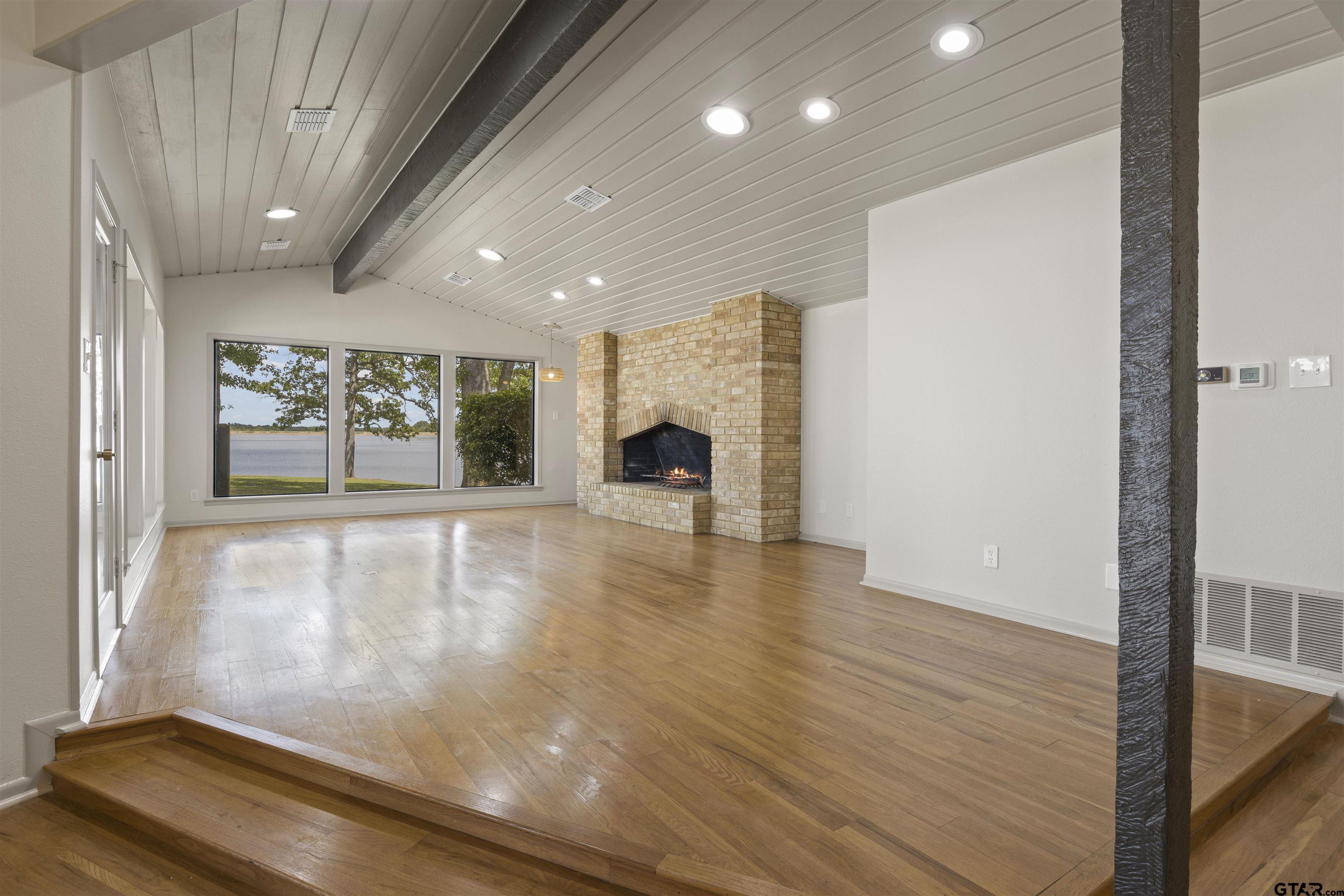 360 County Road 2136