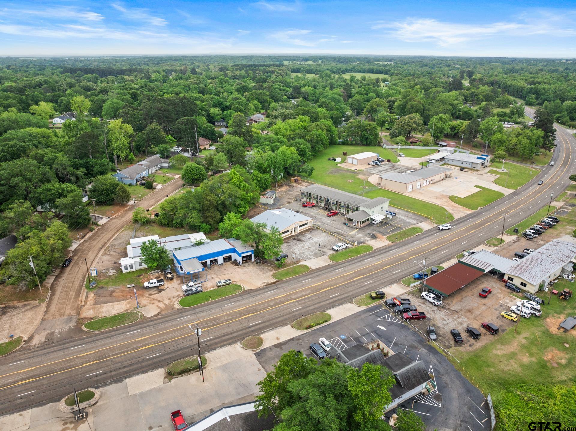 506 S Greer