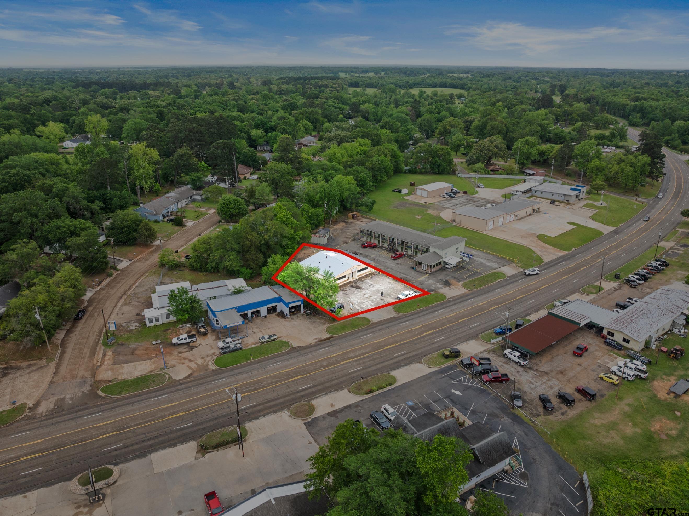 506 S Greer