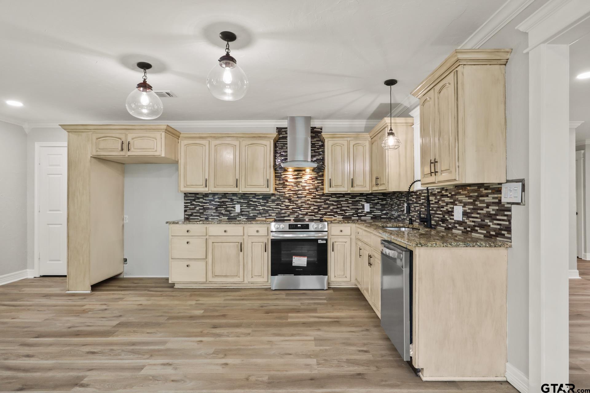 194 County Road 1720