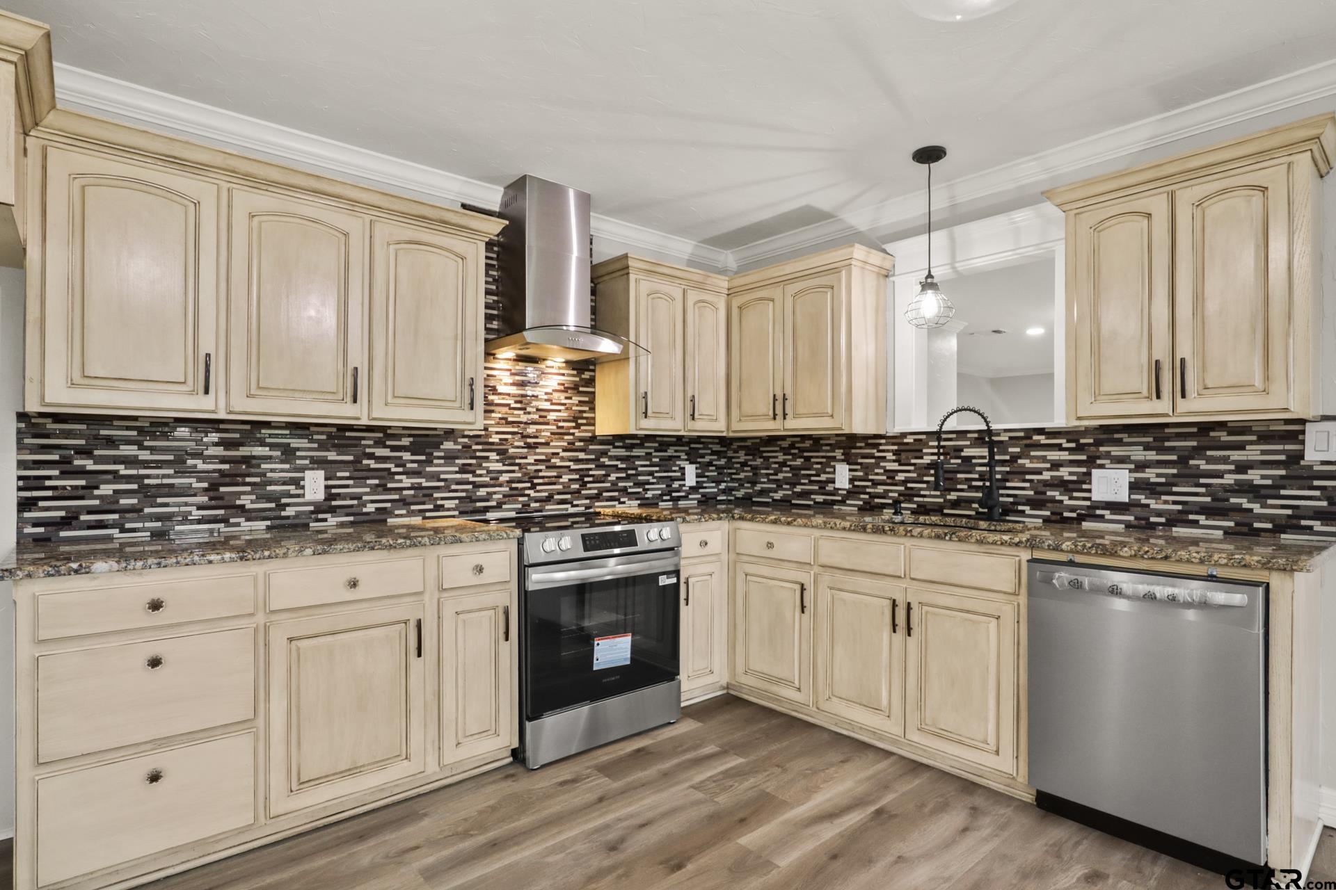 194 County Road 1720