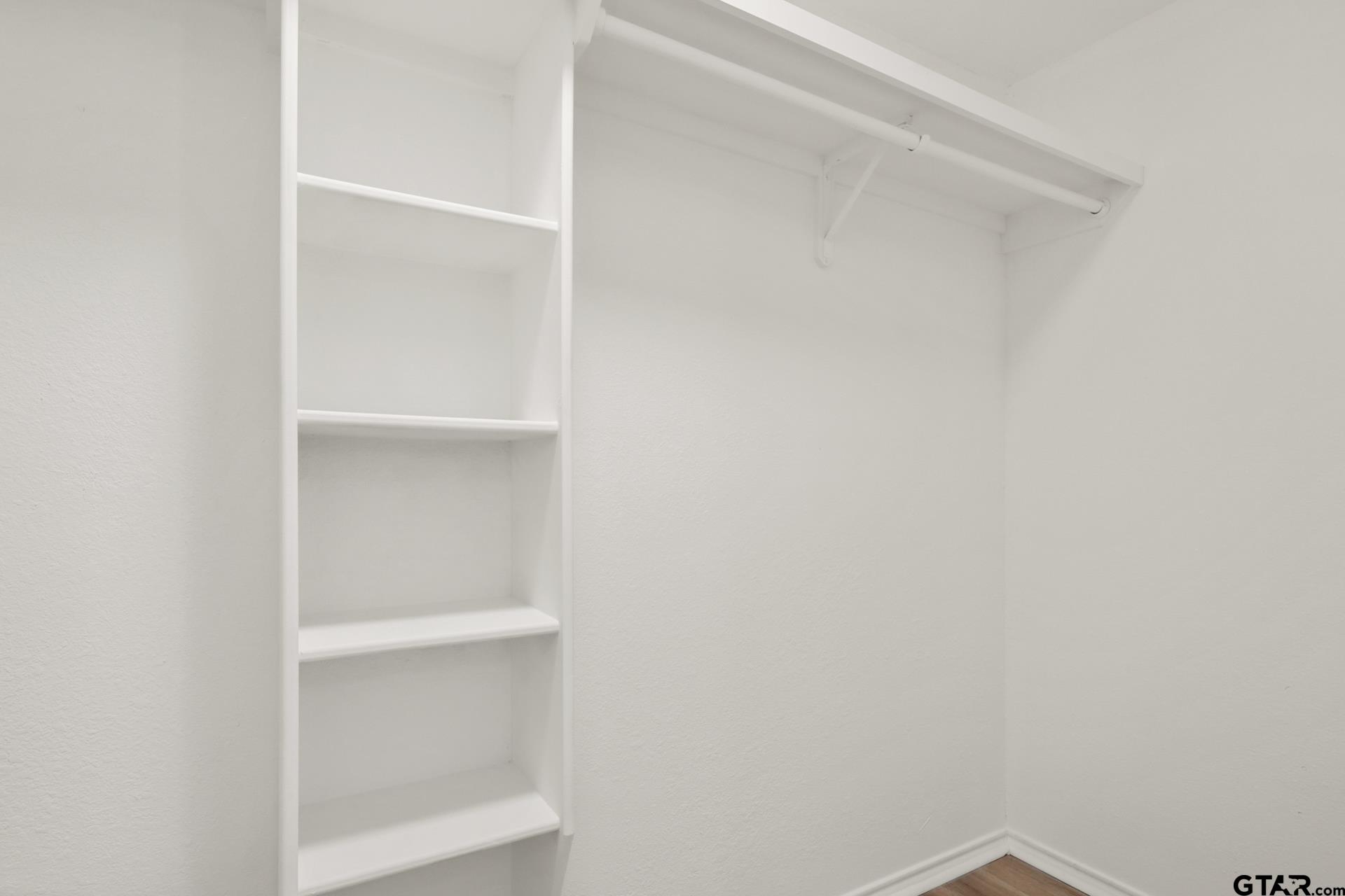 194 County Road 1720