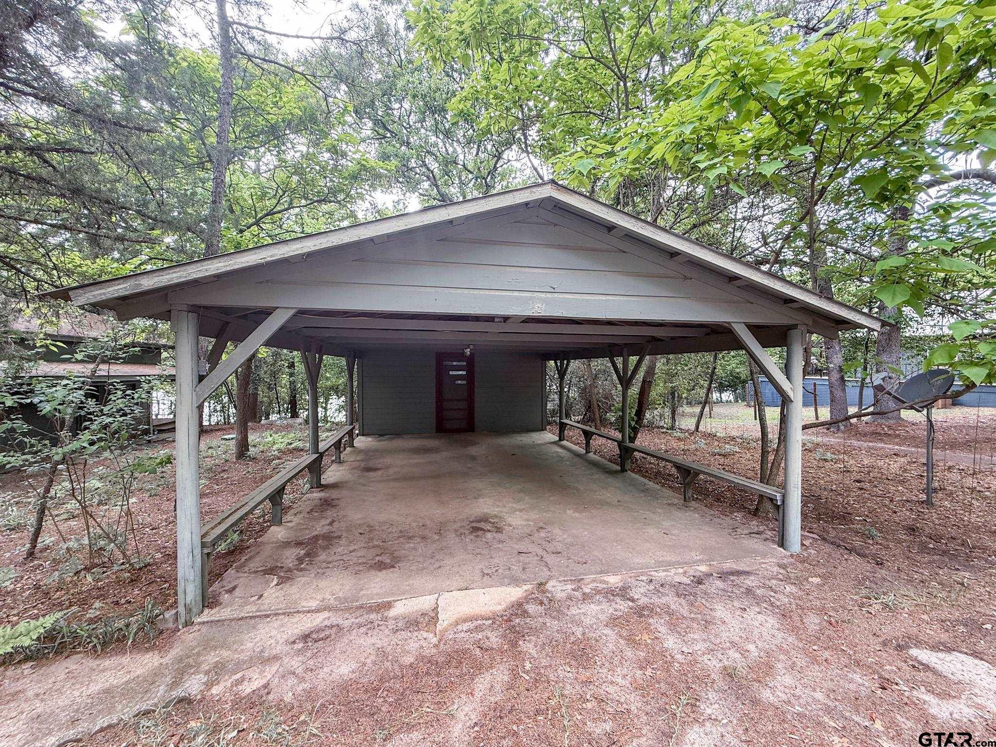 1036 Lake Franklin Dr