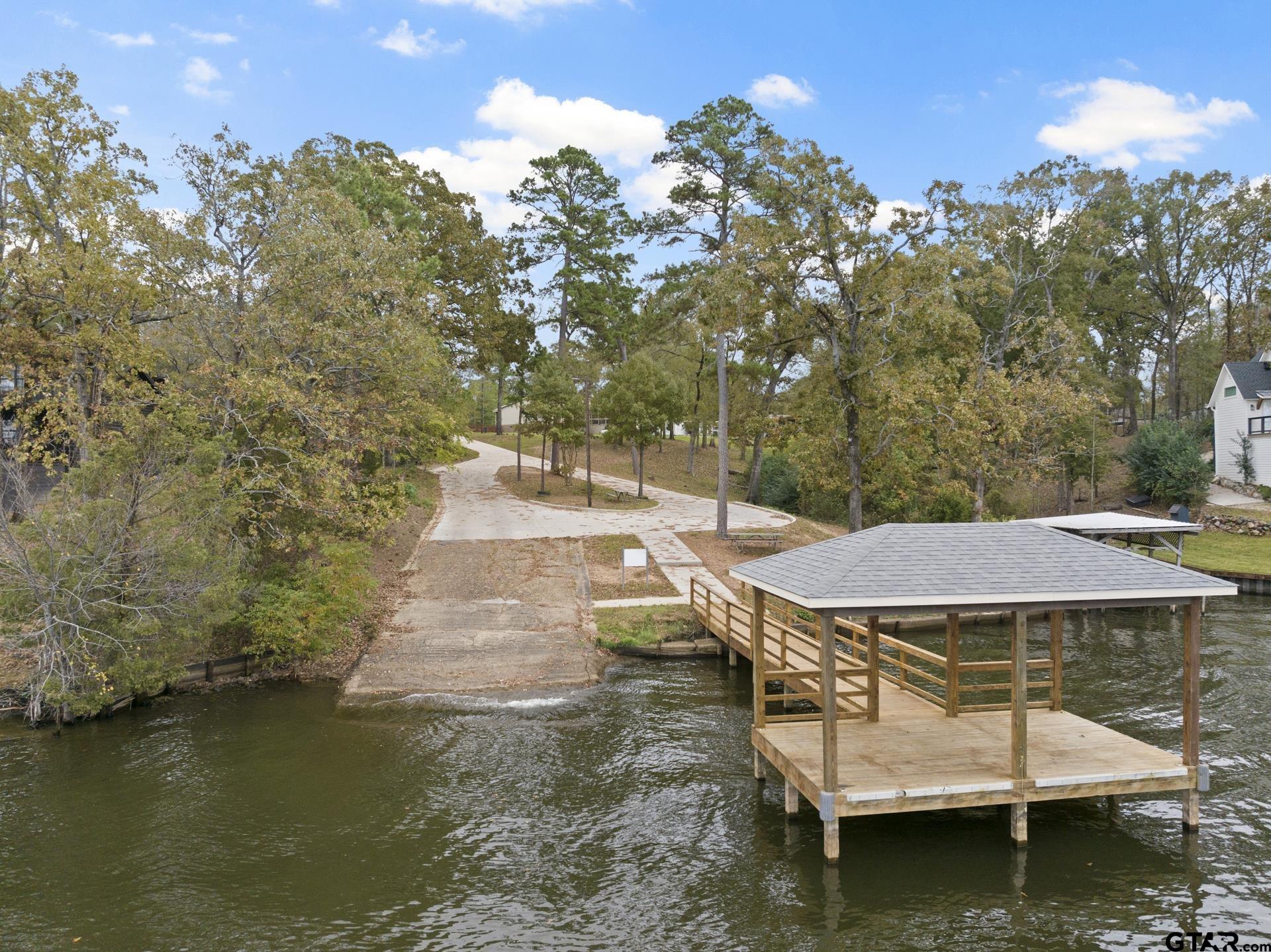 1010 County Road 2320