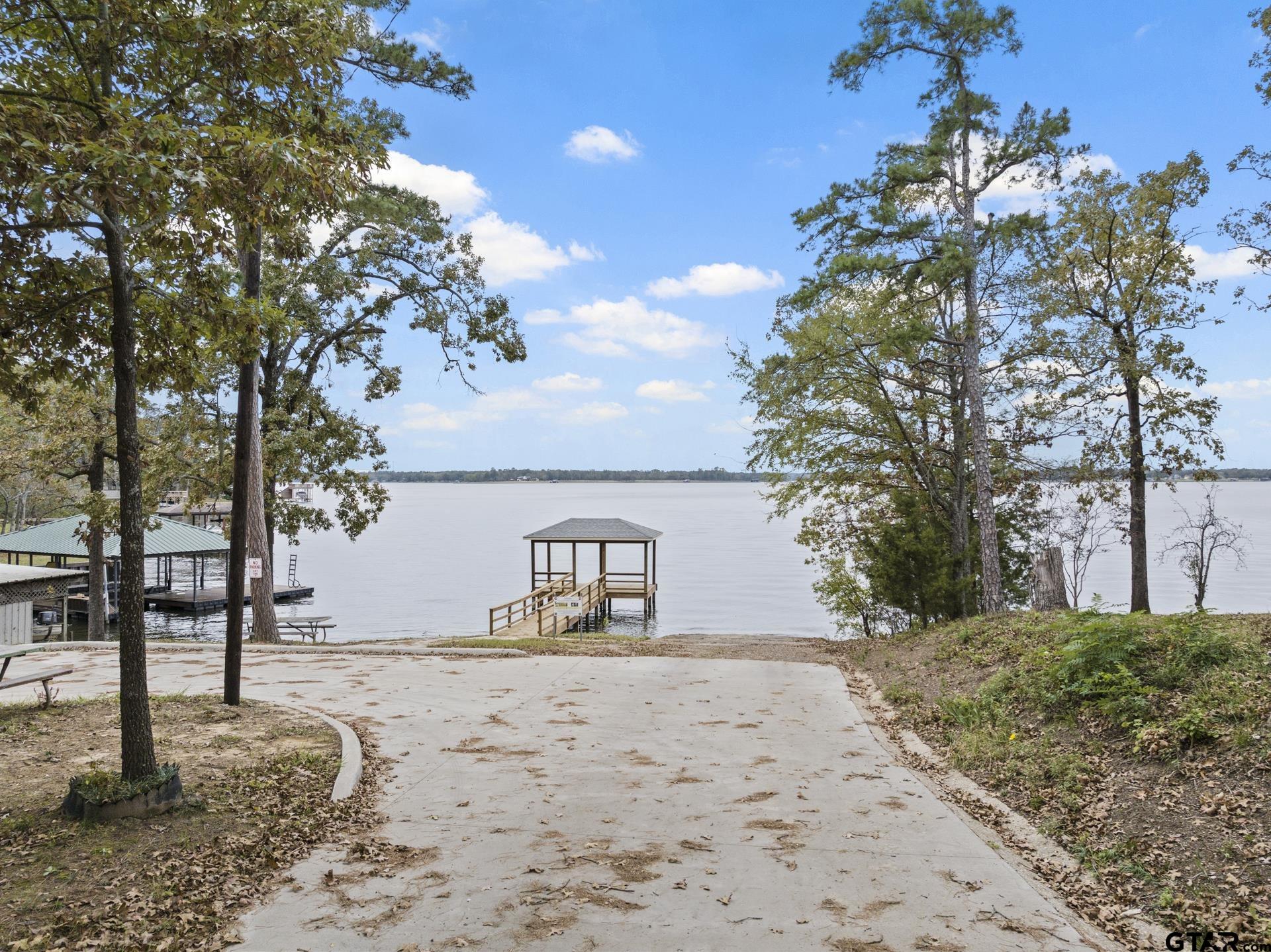 1010 County Road 2320