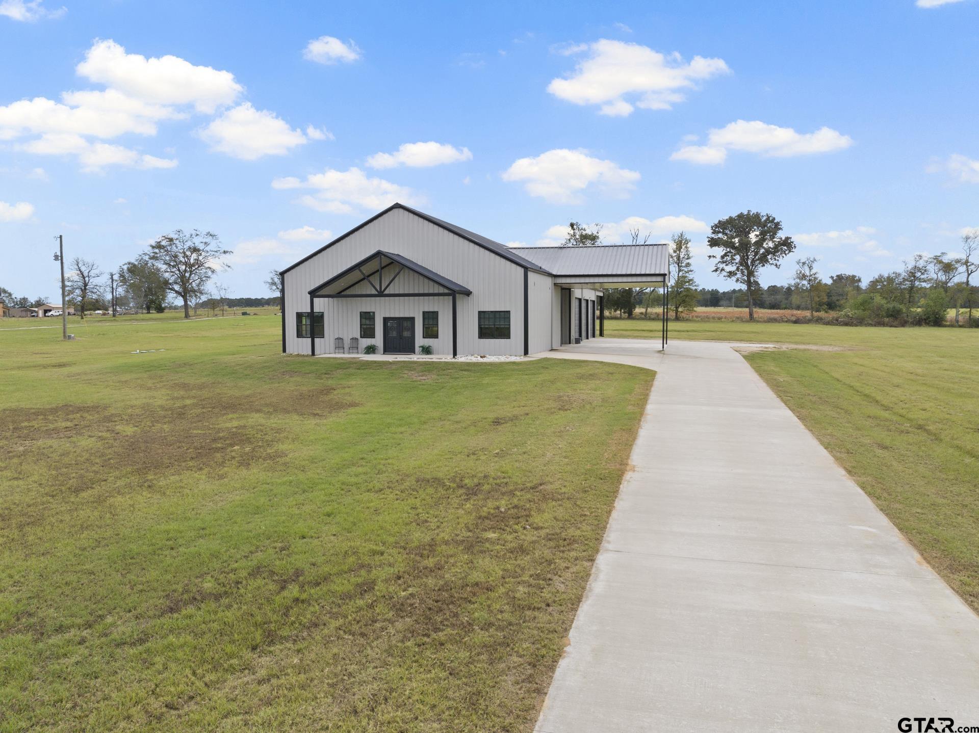 1010 County Road 2320