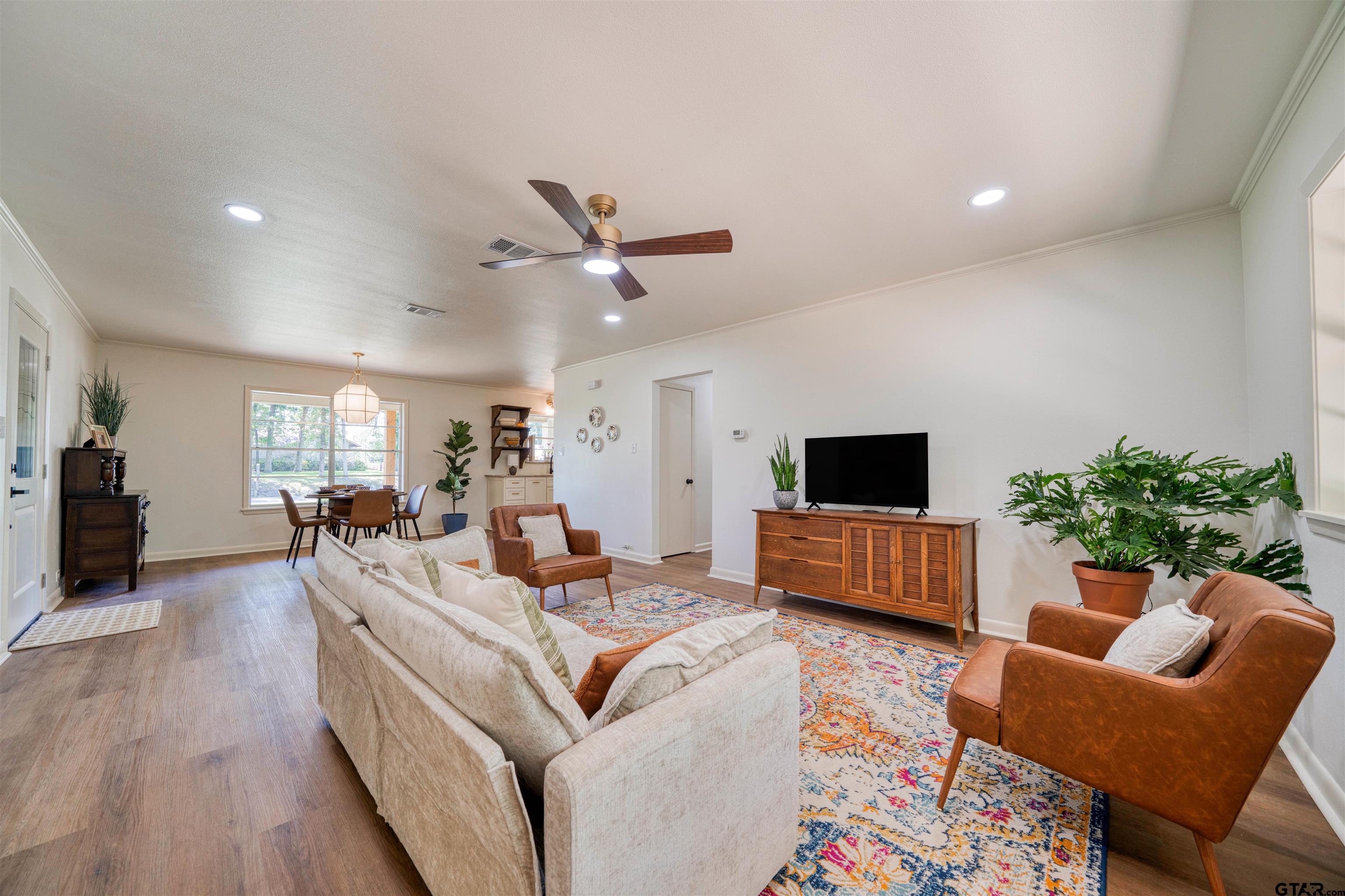 108 Mockingbird