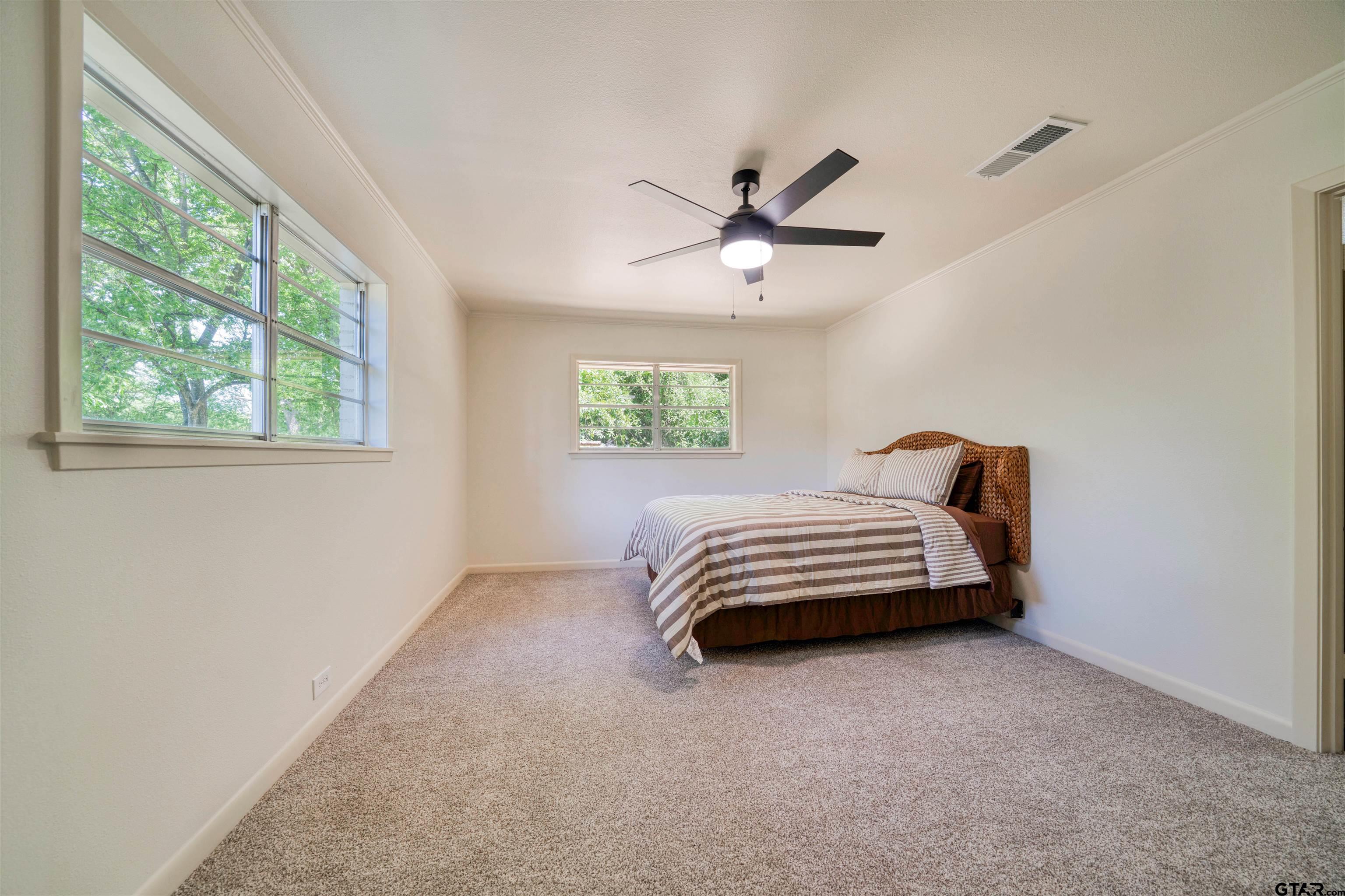 108 Mockingbird