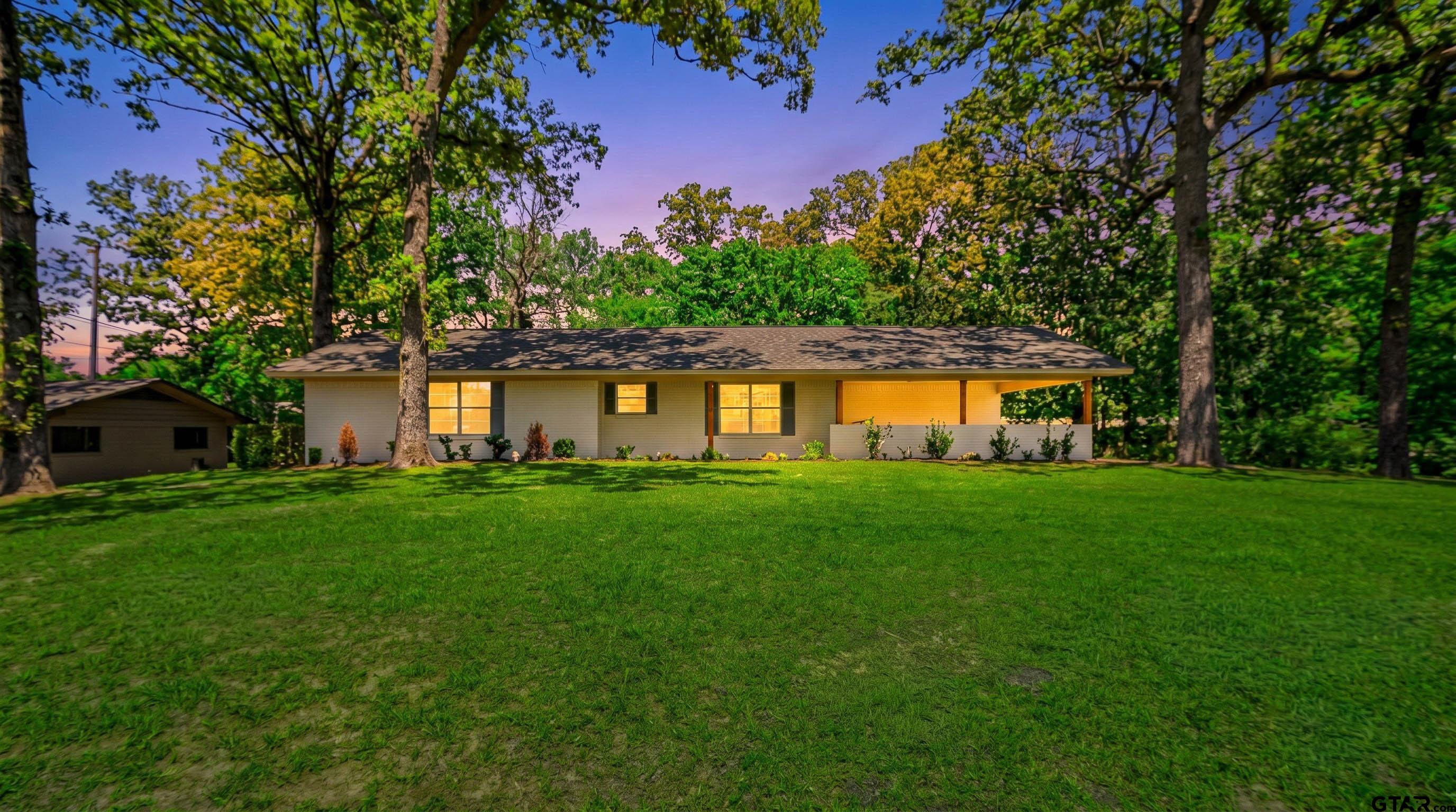 108 Mockingbird