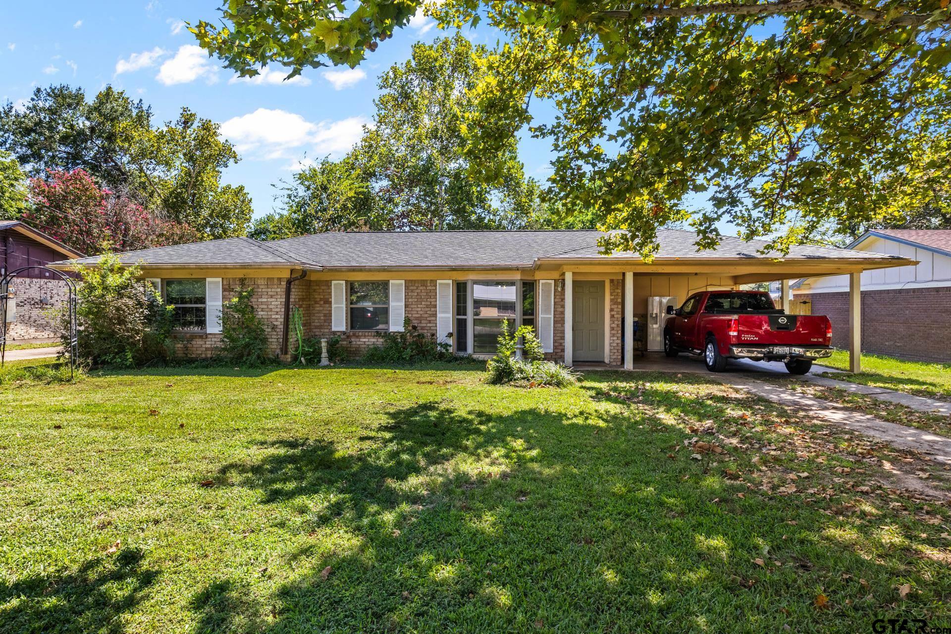 309 Henderson