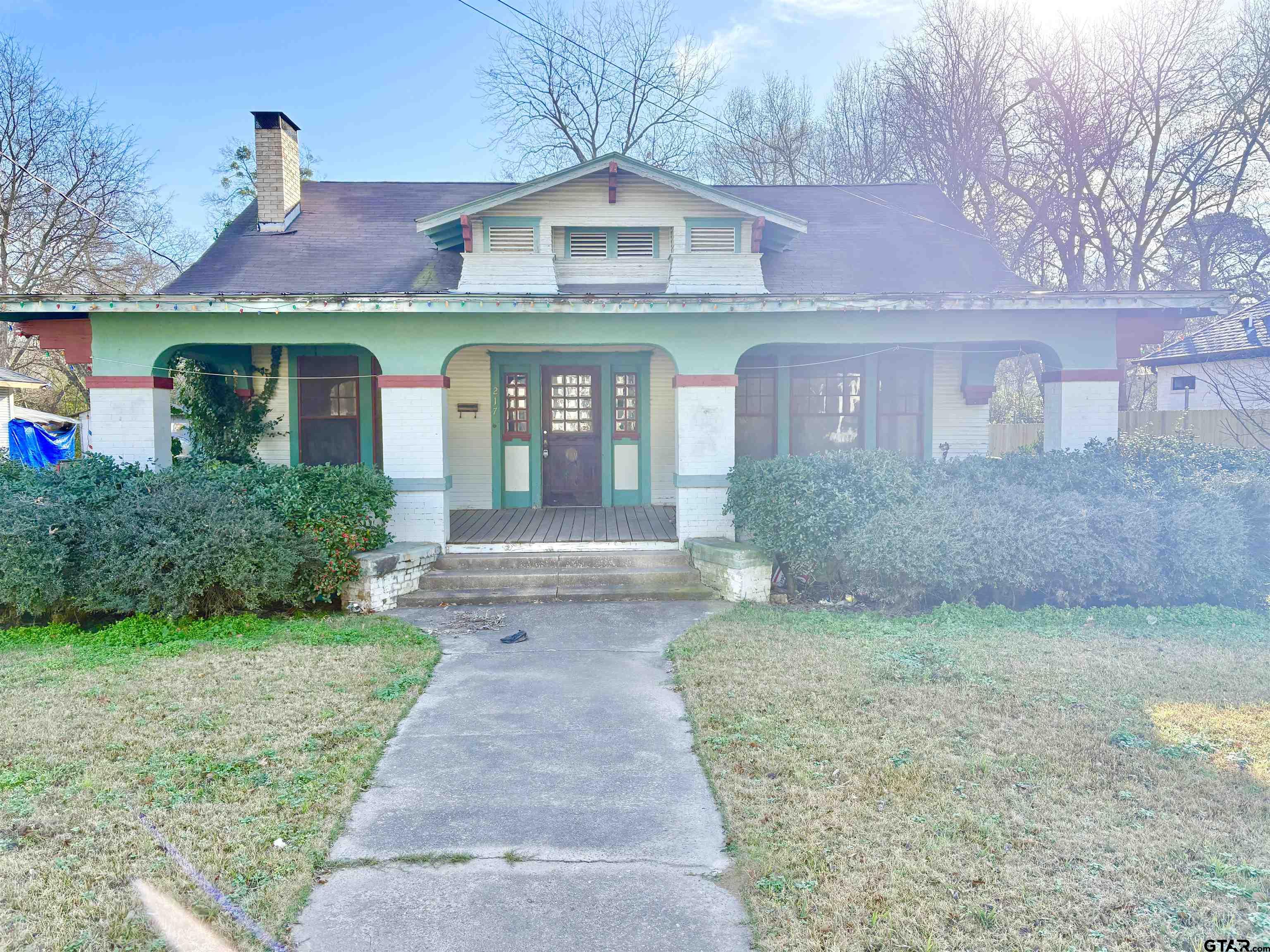 217 N Texas