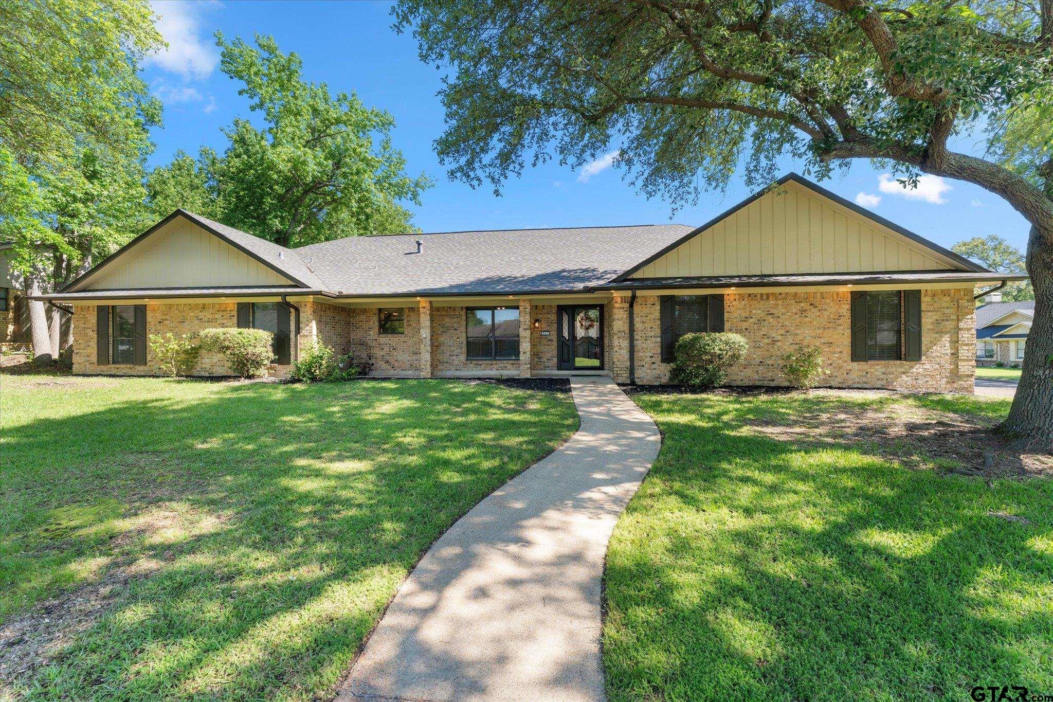517 Brookwood Drive