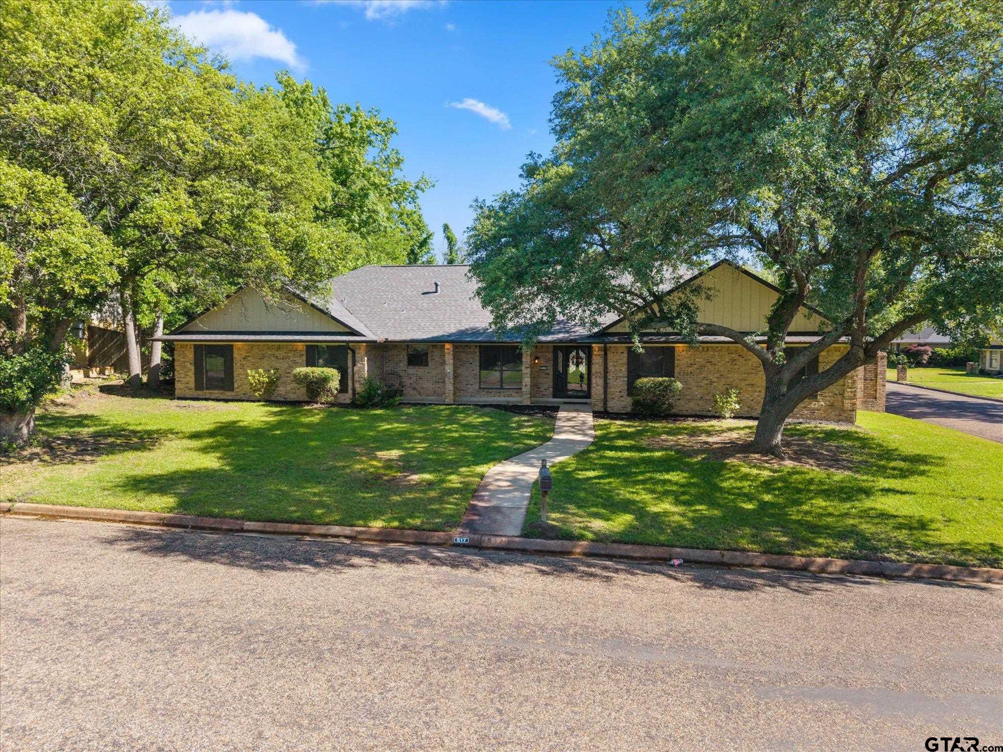 517 Brookwood Drive