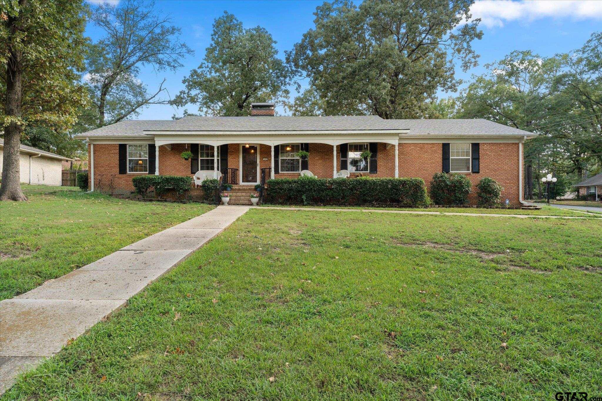 113 Mockingbird Street