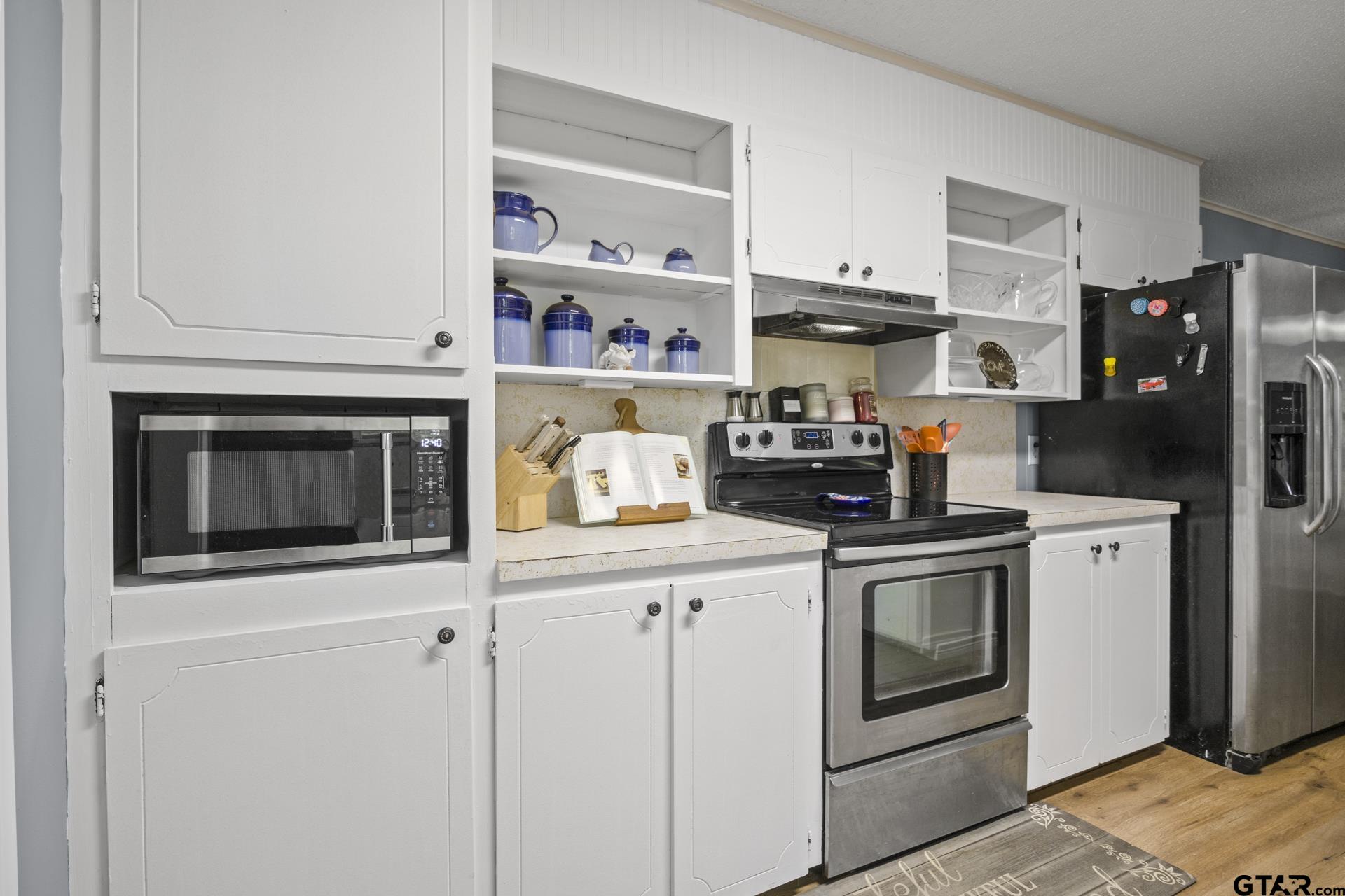 408 Rosewood
